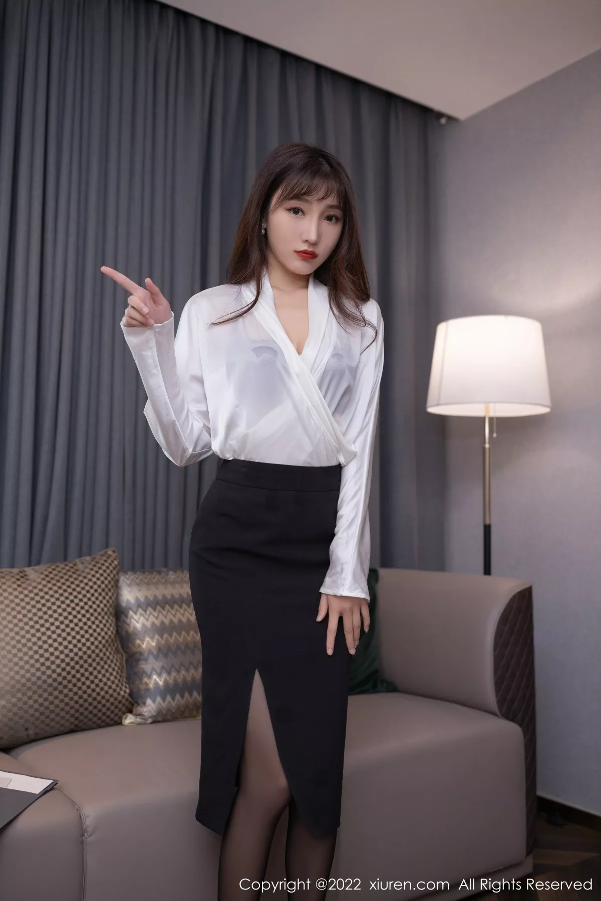 [XiuRen秀人网] 2022.09.08 No.5564 陆萱萱 黑丝美腿 [80P] NO.12