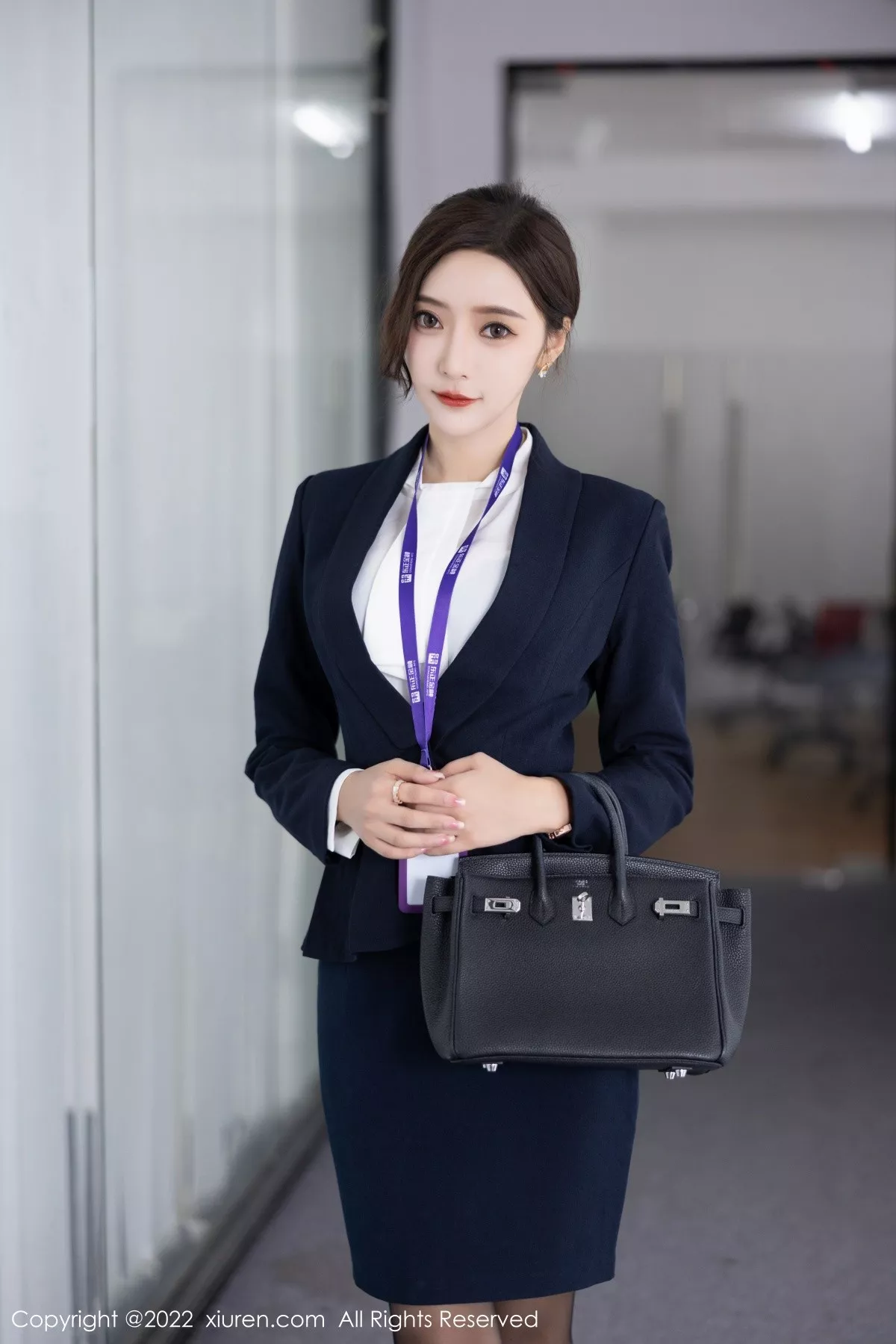 [XiuRen秀人网] 2022.09.08 No.5563 王馨瑶yanni 黑丝美腿 [80P] NO.1