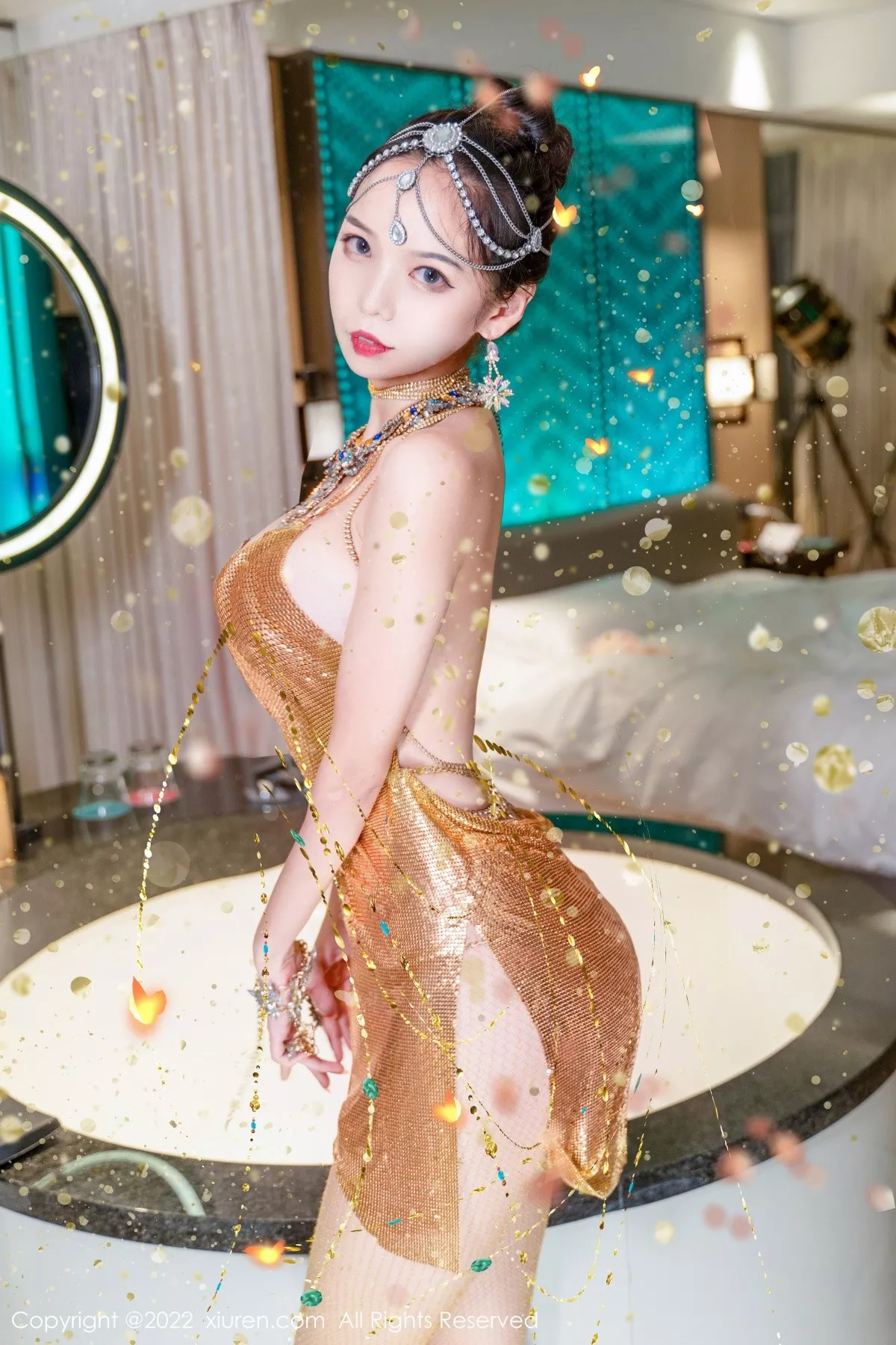 [XiuRen秀人网] 2022.09.08 No.5559 大美妞儿 美腿丰腴 [62P] NO.8