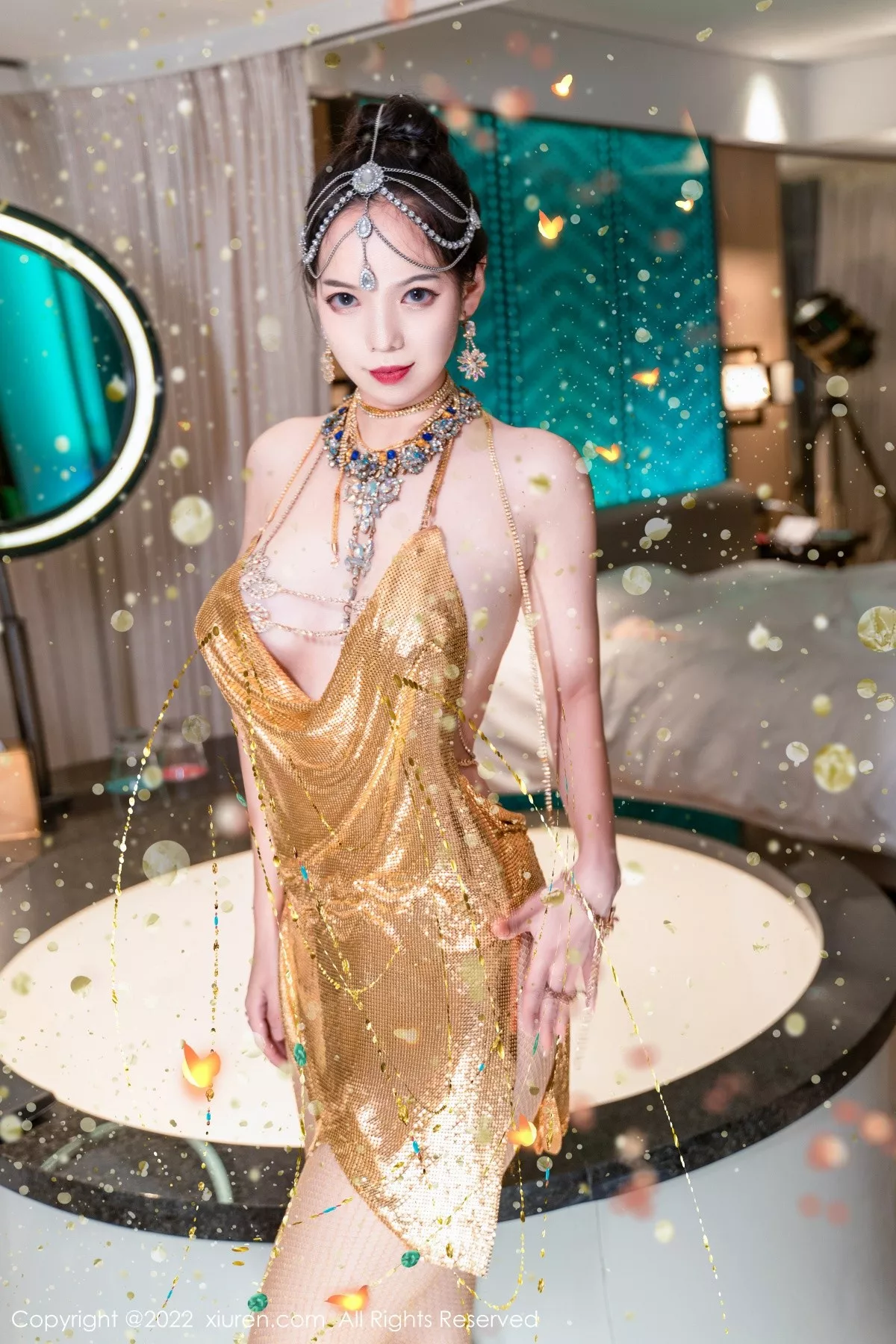 [XiuRen秀人网] 2022.09.08 No.5559 大美妞儿 美腿丰腴 [62P] NO.9