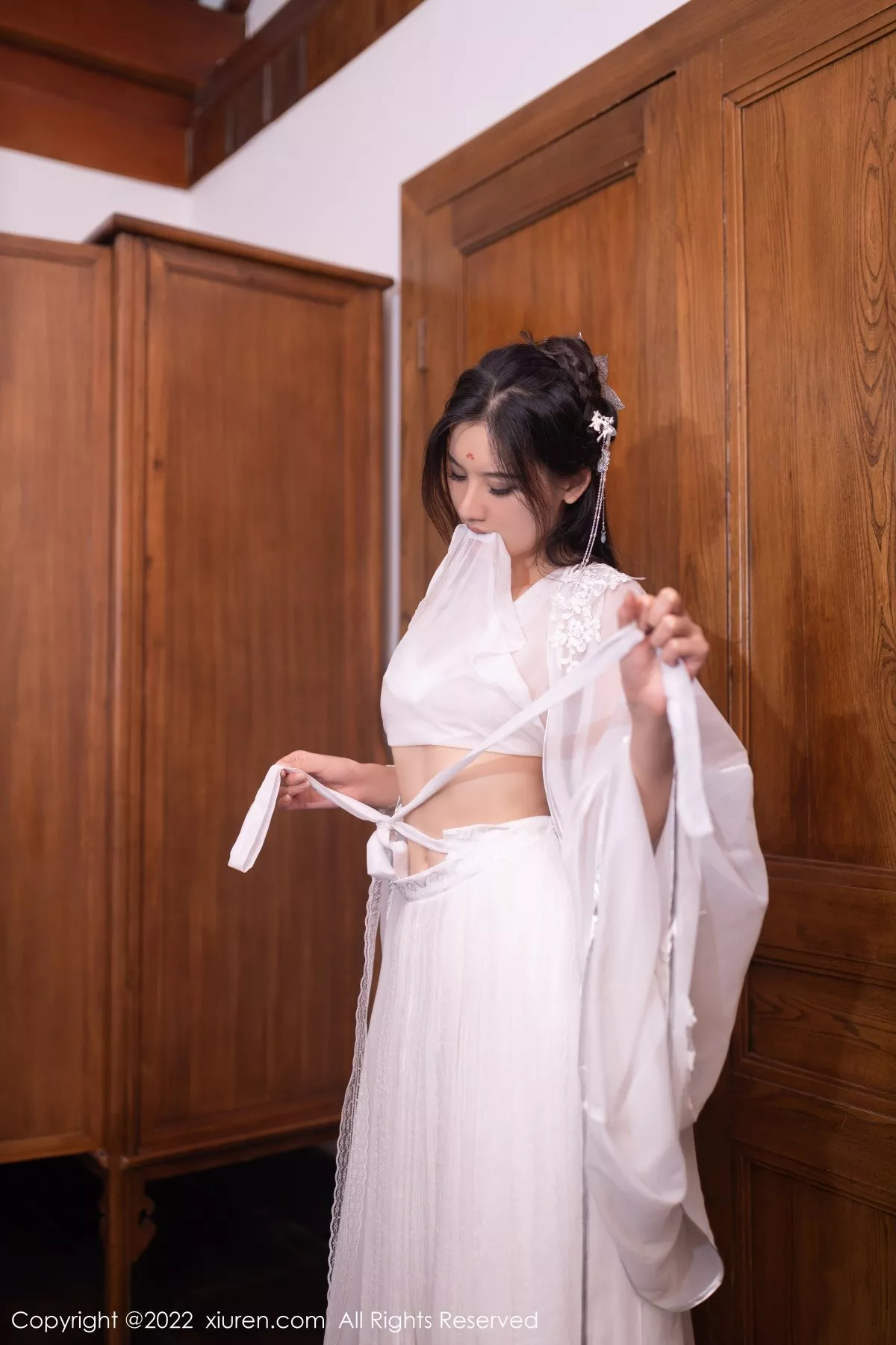 [XiuRen秀人网] 2022.09.09 No.5573 就是阿朱啊 嫦娥装扮 [85P] NO.8