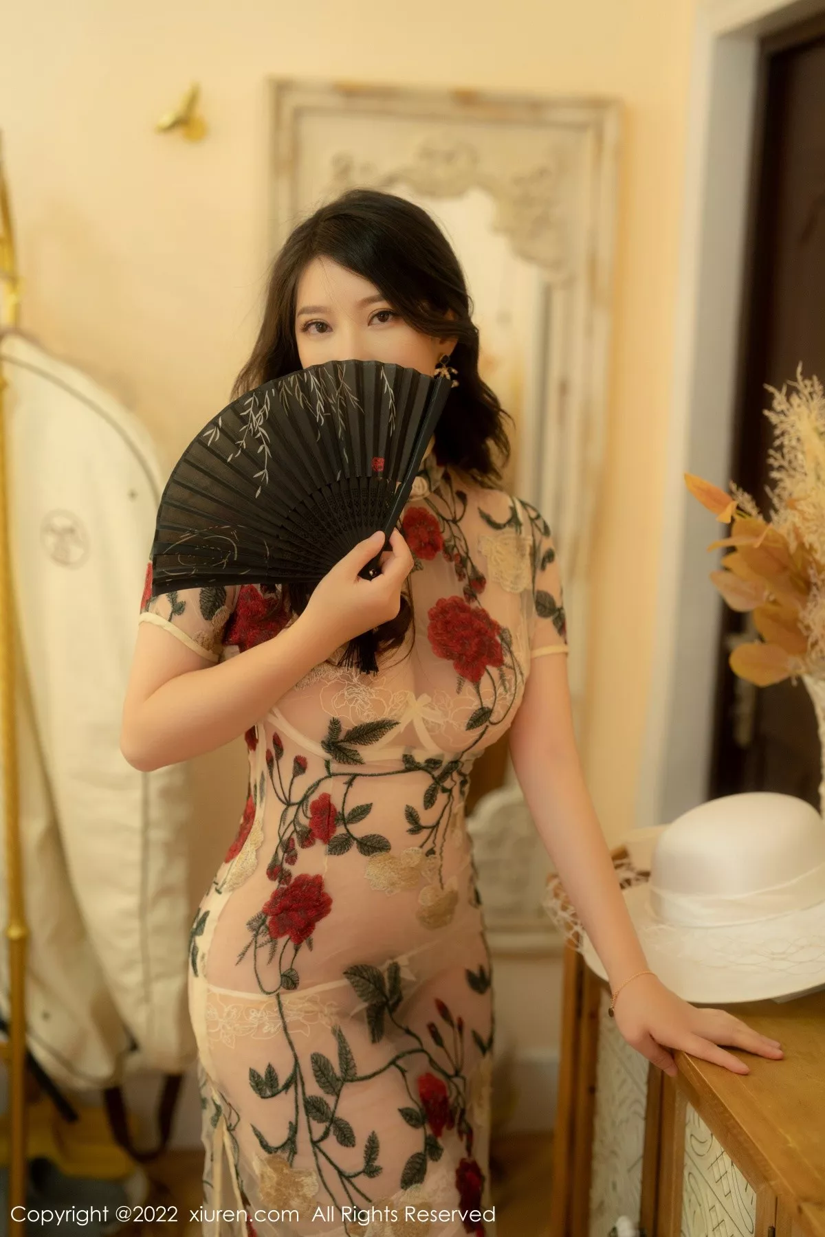 [XiuRen秀人网] 2022.09.13 No.5577 白茹雪 旗袍美臀 [56P] NO.5