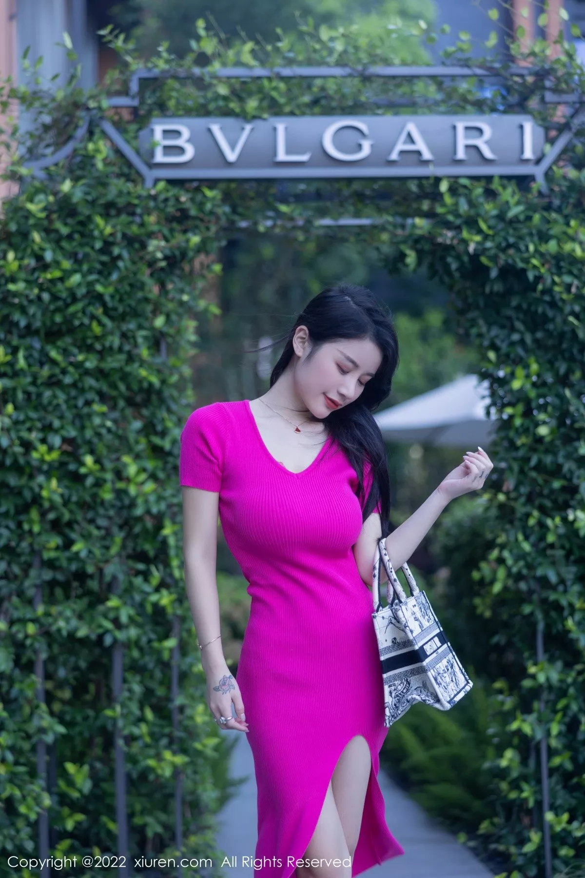 [XiuRen秀人网] 2022.09.14 No.5582 美七 Mia 西双版纳旅拍 [81P] NO.8