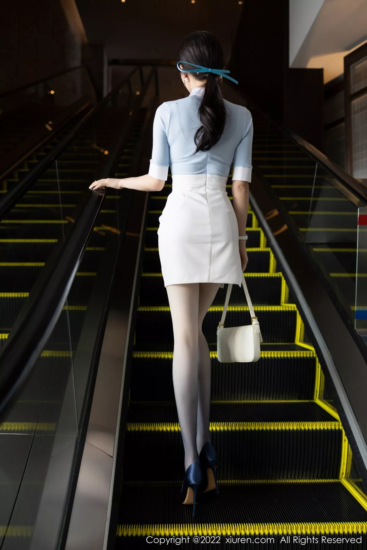 [XiuRen秀人网] 2022.09.26 No.5643 徐莉芝Booty 短裙美腿 [85P] NO.6