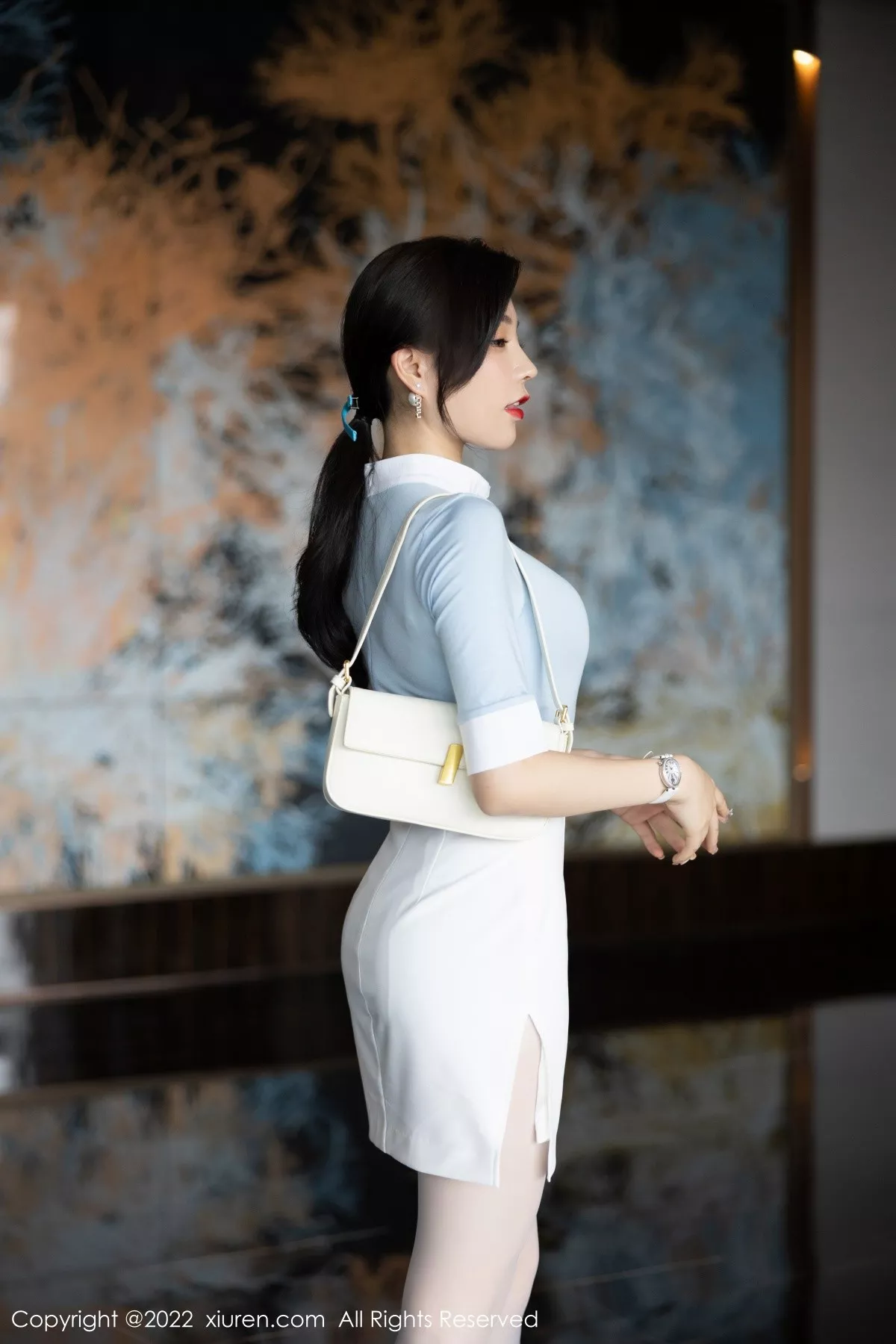 [XiuRen秀人网] 2022.09.26 No.5643 徐莉芝Booty 短裙美腿 [85P] NO.3