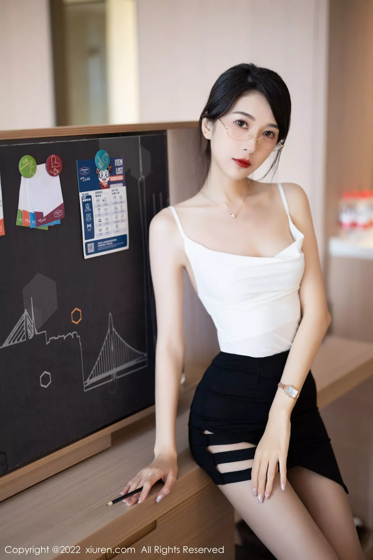 [XiuRen秀人网] 2022.09.28 No.5656 林乐一 灰丝美腿 [90P] NO.6