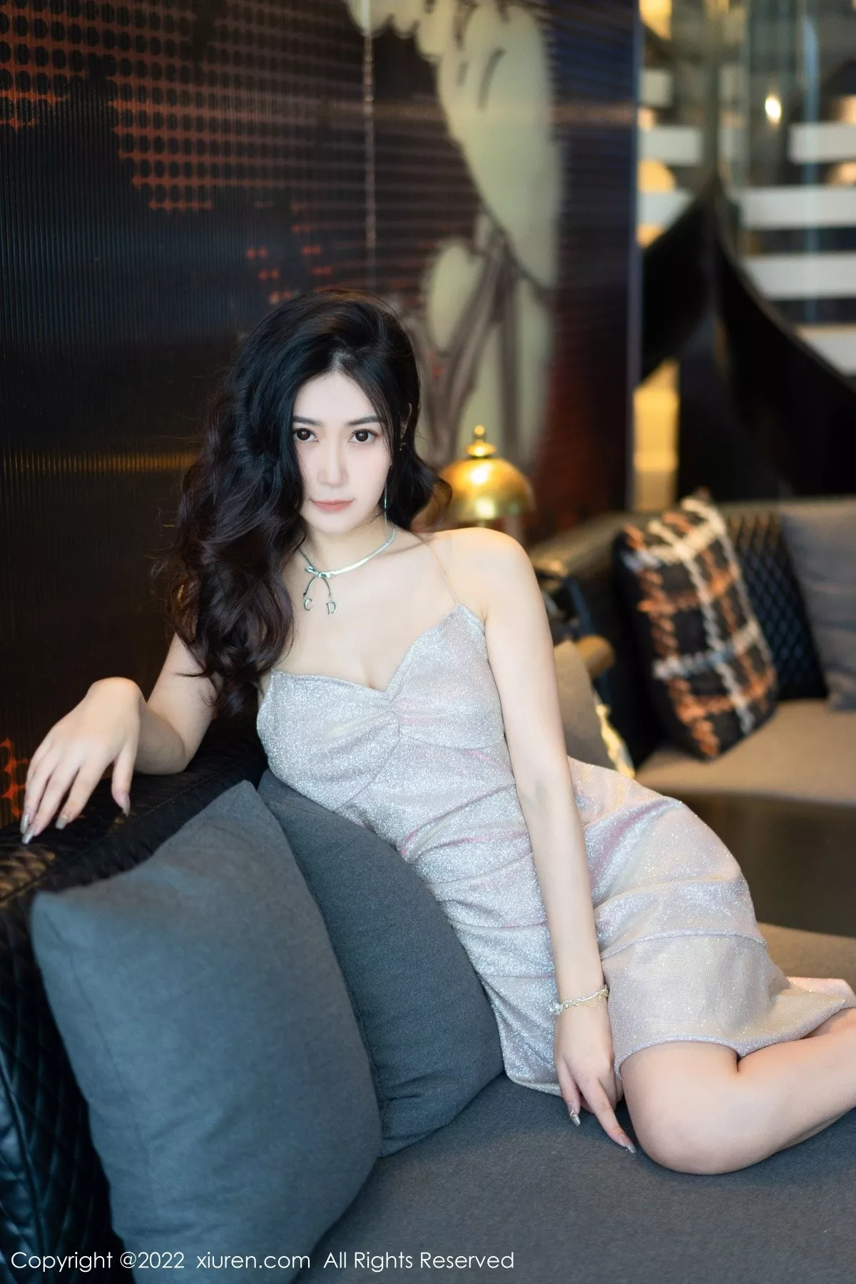 [XiuRen秀人网] 2022.09.29 No.5659 laura阿姣 吊带裙美腿 [65P] NO.2