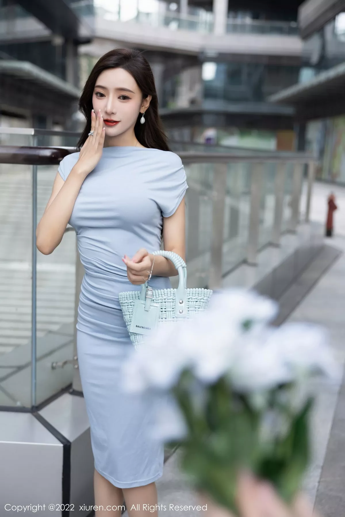 [XiuRen秀人网] 2022.09.30 No.5674 王馨瑶yanni 时尚美腿 [90P] NO.5