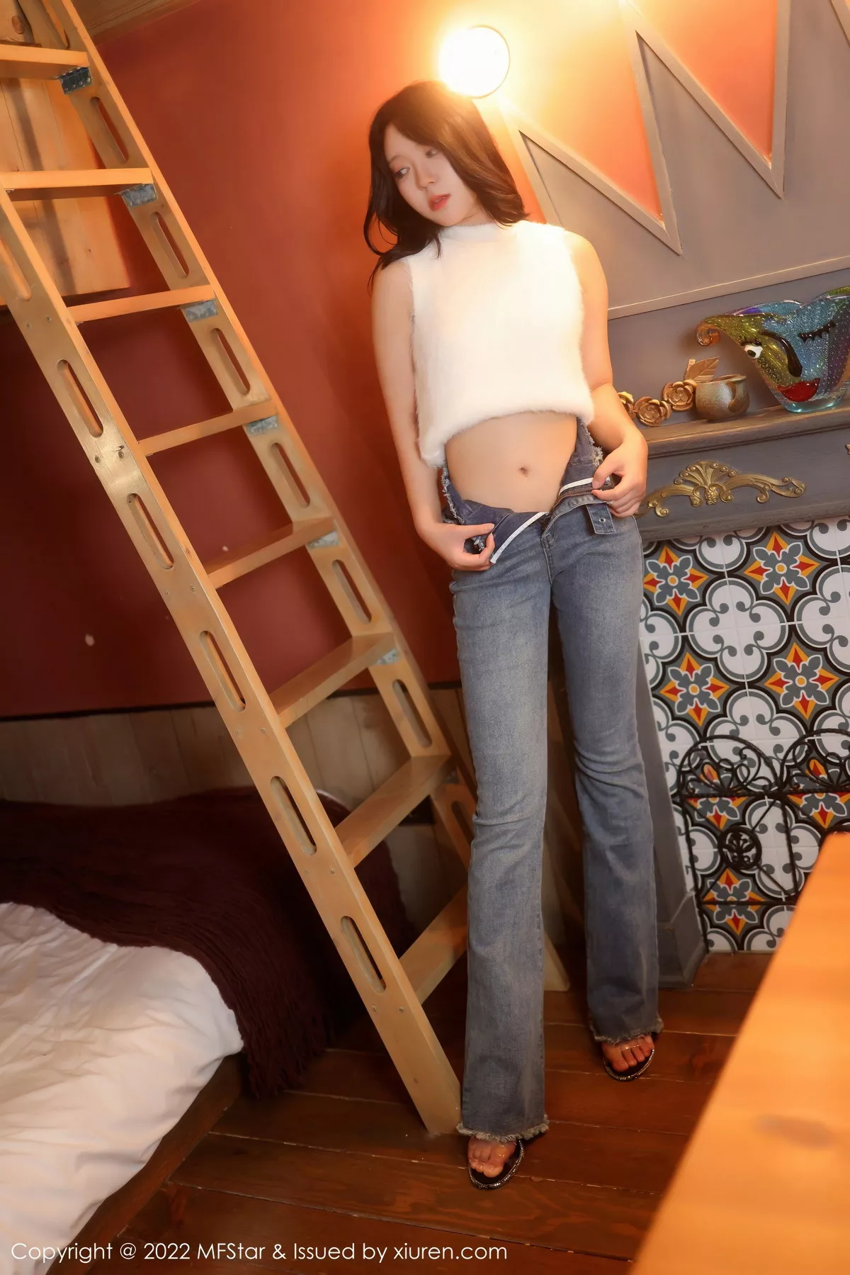 [MFStar模范学院] 2022.10.08 VOL.568 露露Andrea 牛仔裤美臀 [56P] NO.10