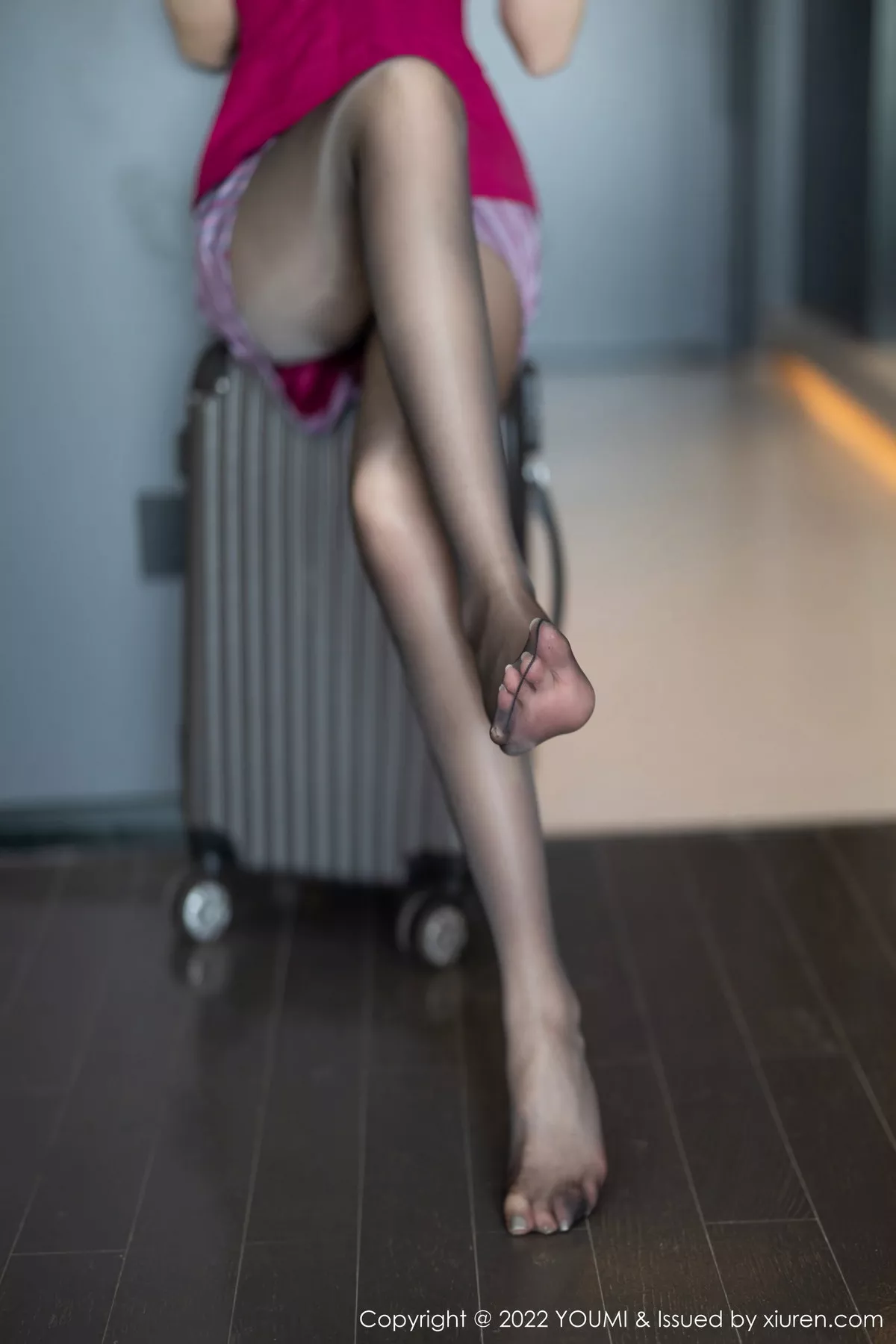 [YOUMI尤蜜荟] 2022.10.08 VOL.850 是小逗逗 制服美腿 [77P] NO.9