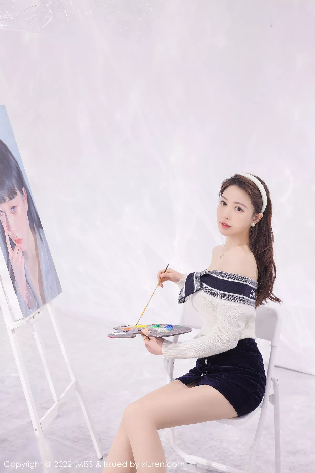 [IMISS爱蜜社] 2022.10.09 VOL.704 Lynn刘奕宁 短裙美腿 [22P] NO.12