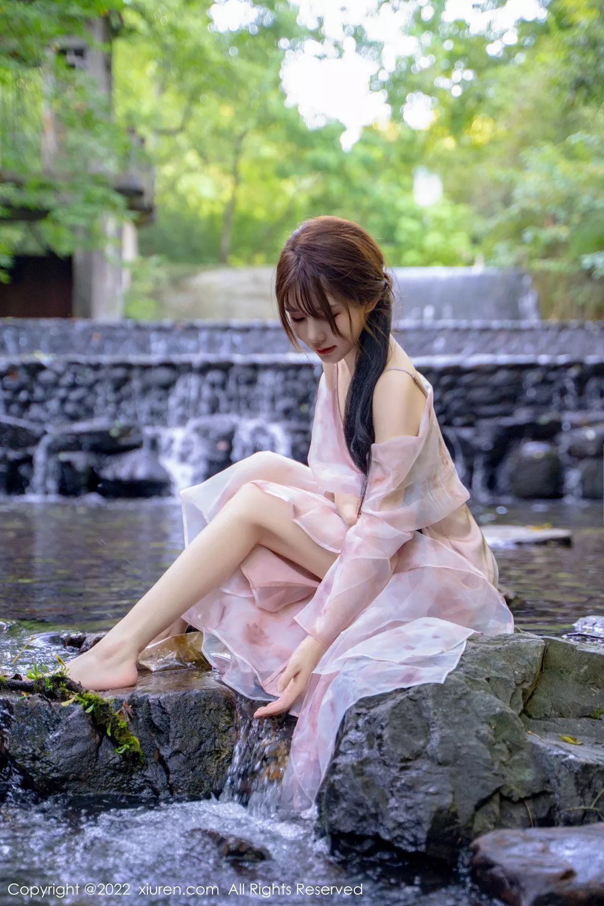 [XiuRen秀人网] 2022.10.11 No.5690 婠婠么 美腿长裙 [81P] NO.8