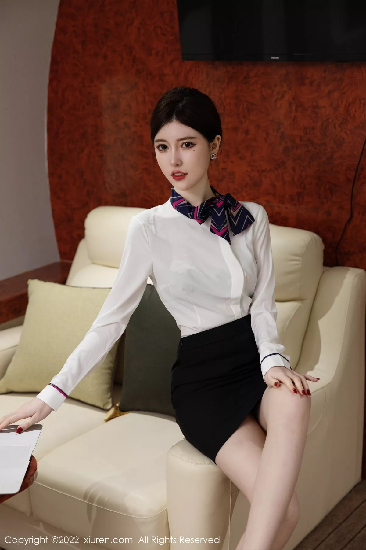 [XiuRen秀人网] 2022.10.12 No.5696 美桃酱 制服美腿 [106P] NO.7