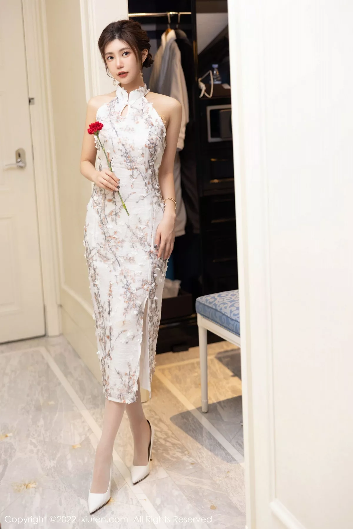 [XiuRen秀人网] 2022.10.14 No.5713 绮里嘉ula 心愿旅拍 [97P] NO.1