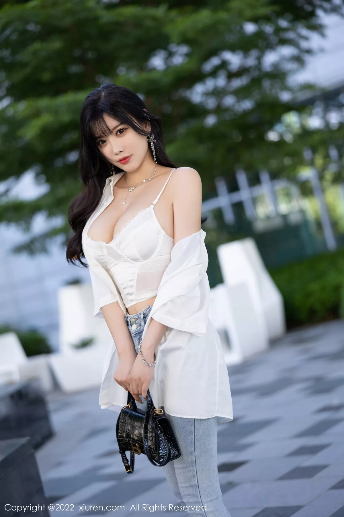 [XiuRen秀人网] 2022.09.20 No.5614 杨晨晨Yome 牛仔裤美臀 [83P] NO.11