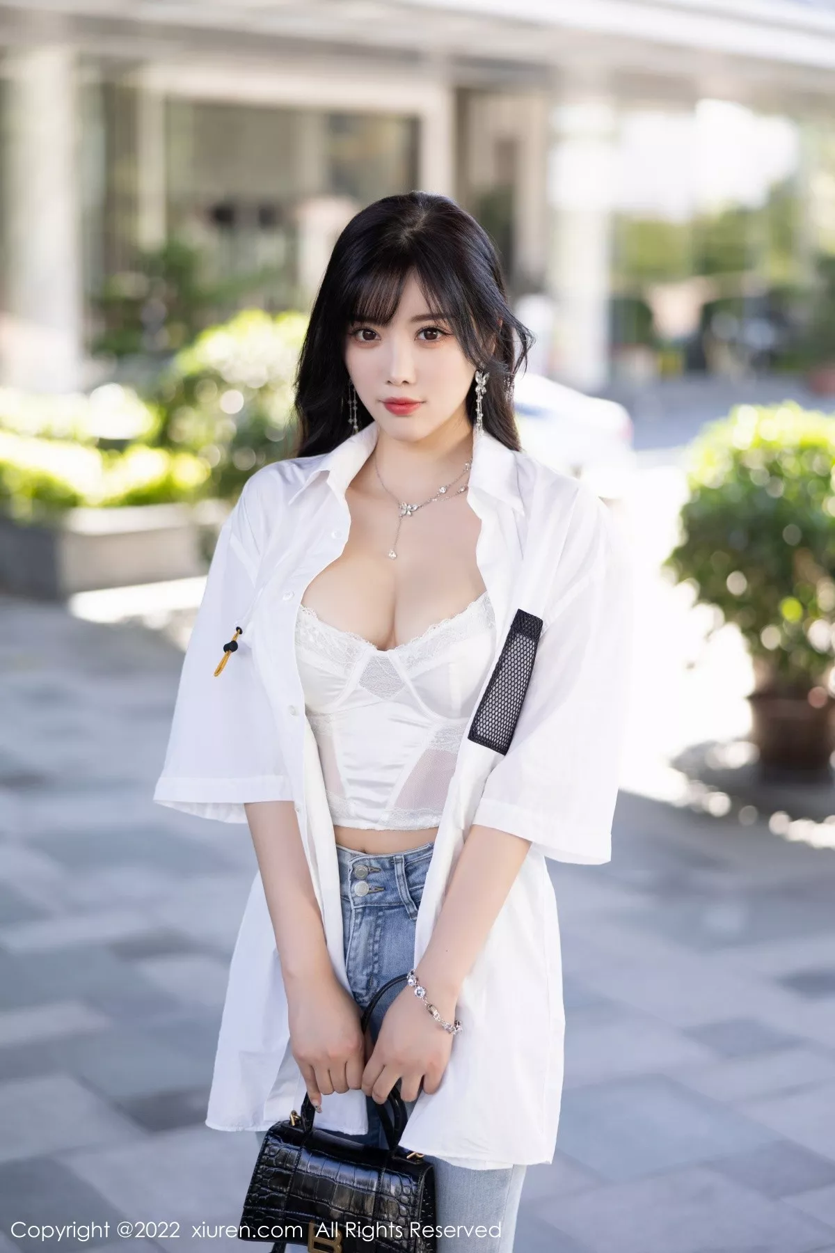 [XiuRen秀人网] 2022.09.20 No.5614 杨晨晨Yome 牛仔裤美臀 [83P] NO.4