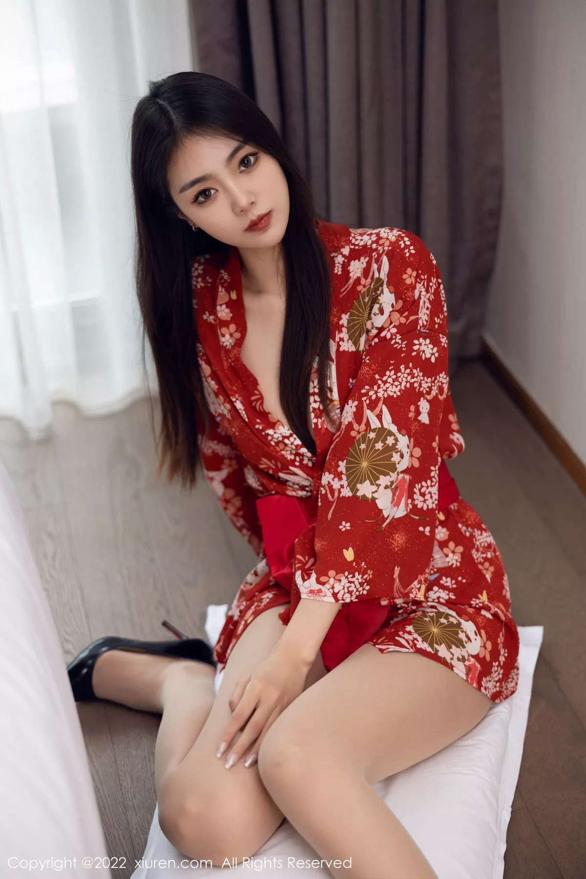 [XiuRen秀人网] 2022.10.20 No.5736 可乐Vicky 丝袜美腿 [53P] NO.9