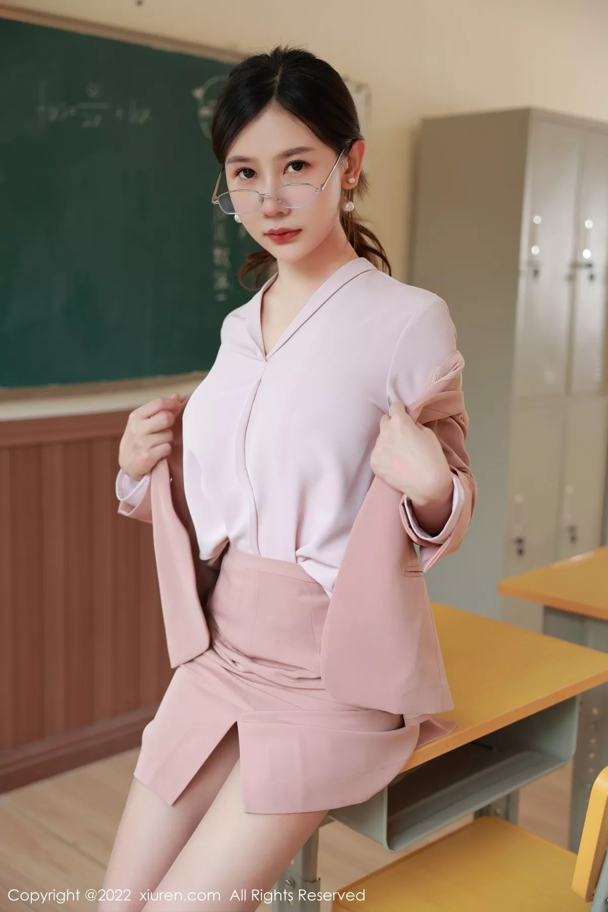 [XiuRen秀人网] 2022.09.21 No.5617 尹甜甜 丝袜美臀 [56P] NO.11