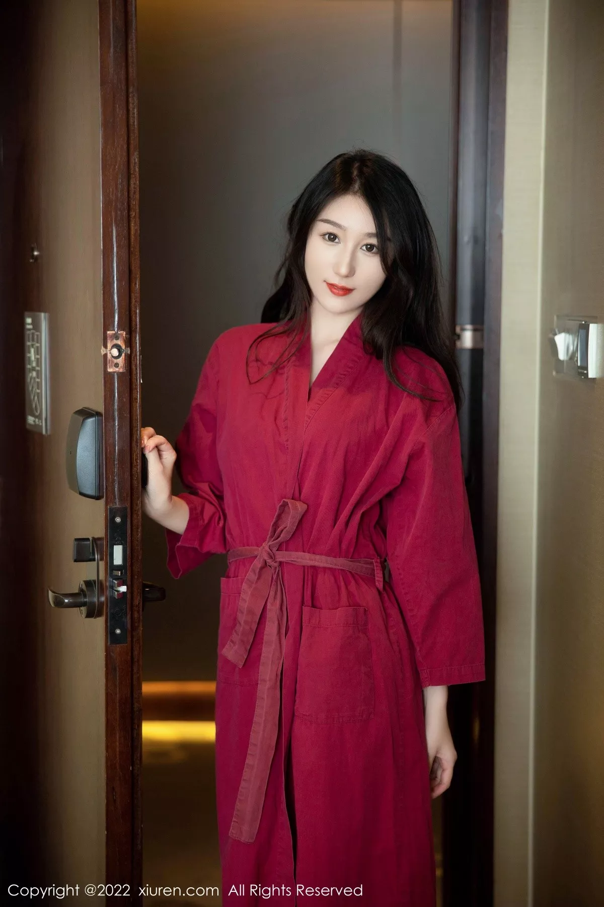 [XiuRen秀人网] 2022.09.22 No.5624 薇薇酱 新人美腿 [80P] NO.1