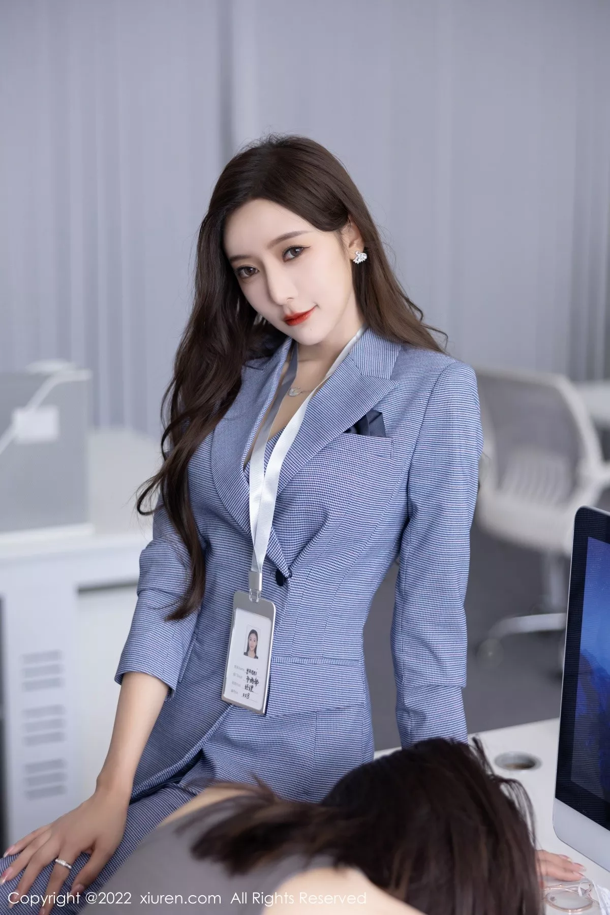 [XiuRen秀人网] 2022.09.22 No.5629 王馨瑶yanni Ol职业装 [82P] NO.5