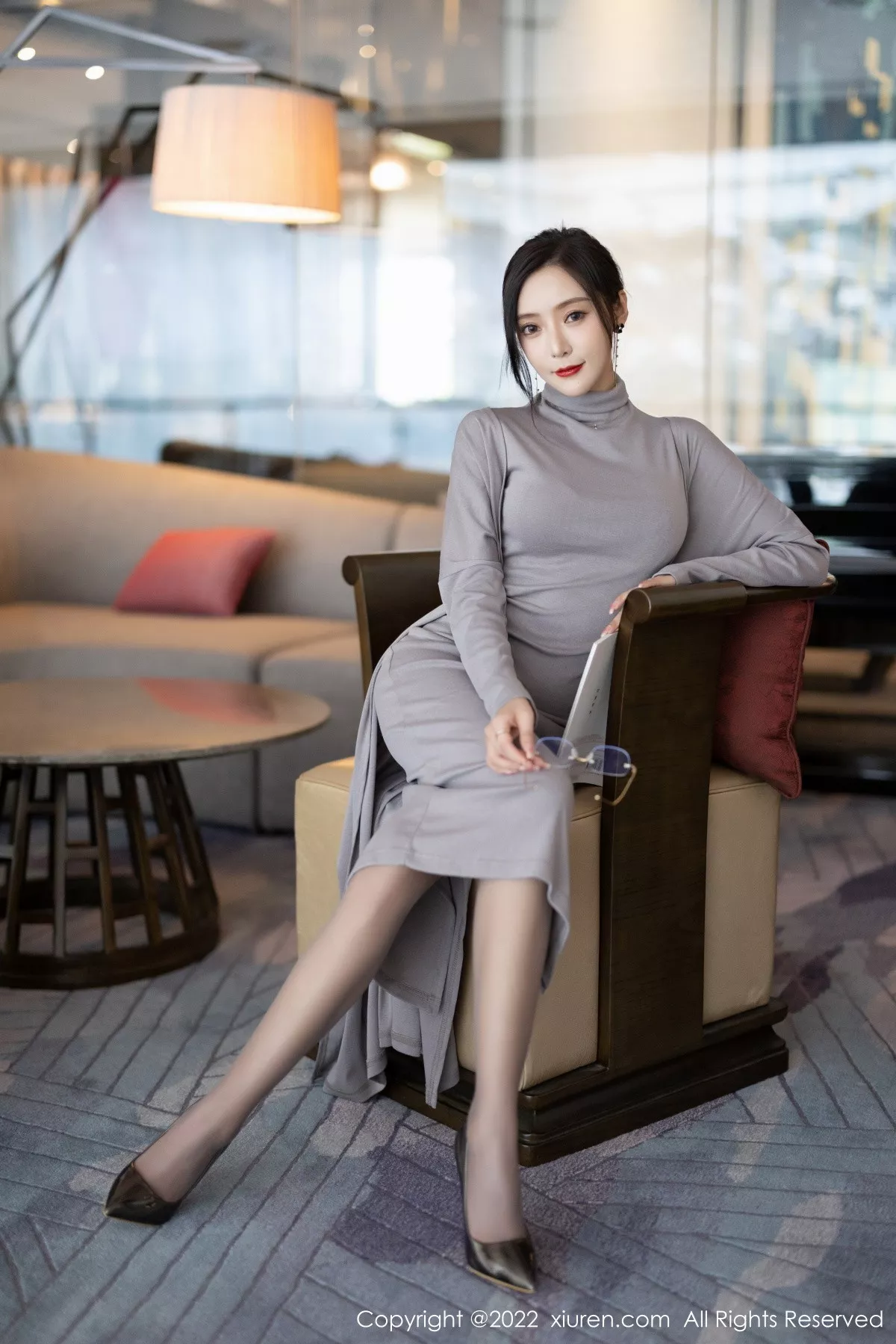 [XiuRen秀人网] 2022.10.21 No.5745 王馨瑶yanni 美腿丝袜 [84P] NO.7