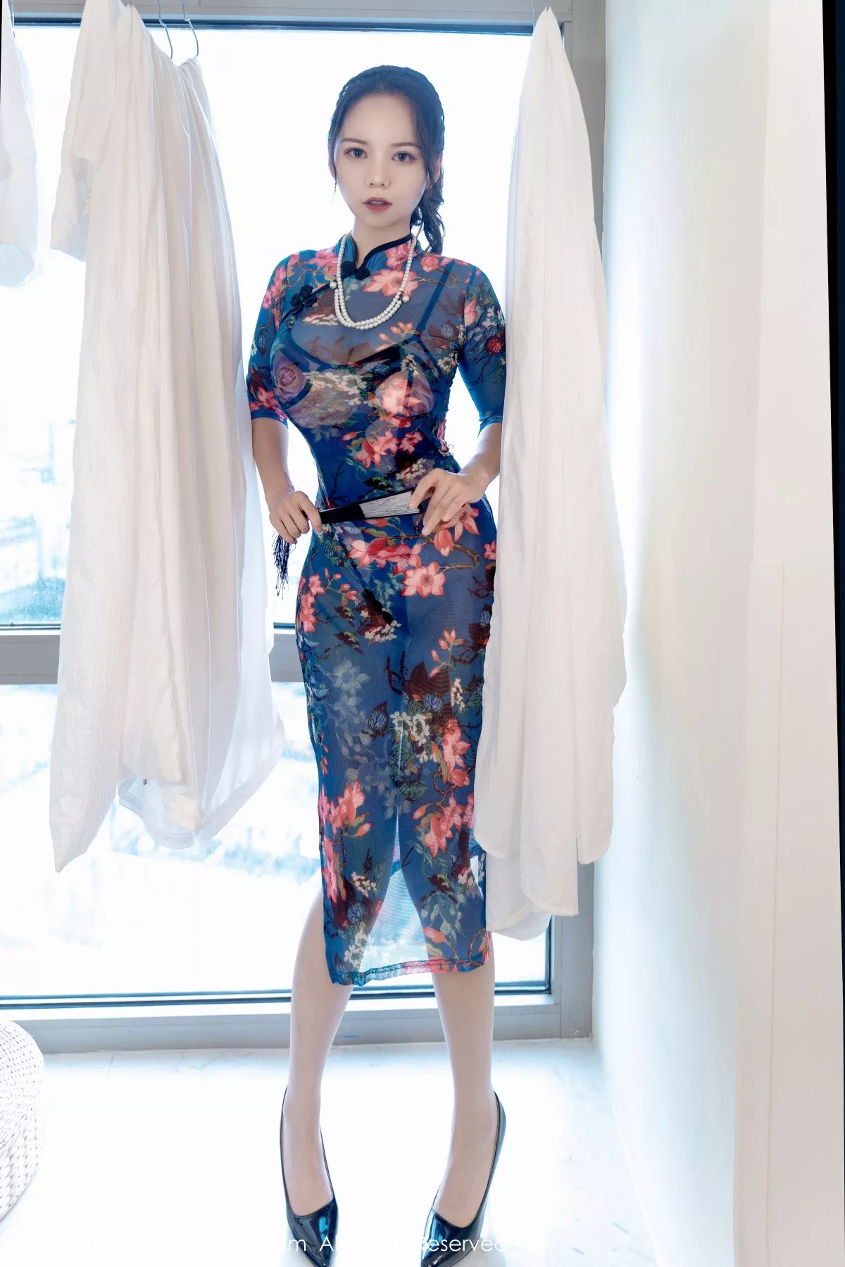 [XiuRen秀人网] 2022.11.08 No.5819 大美妞儿 旗袍丝袜 [63P] NO.11