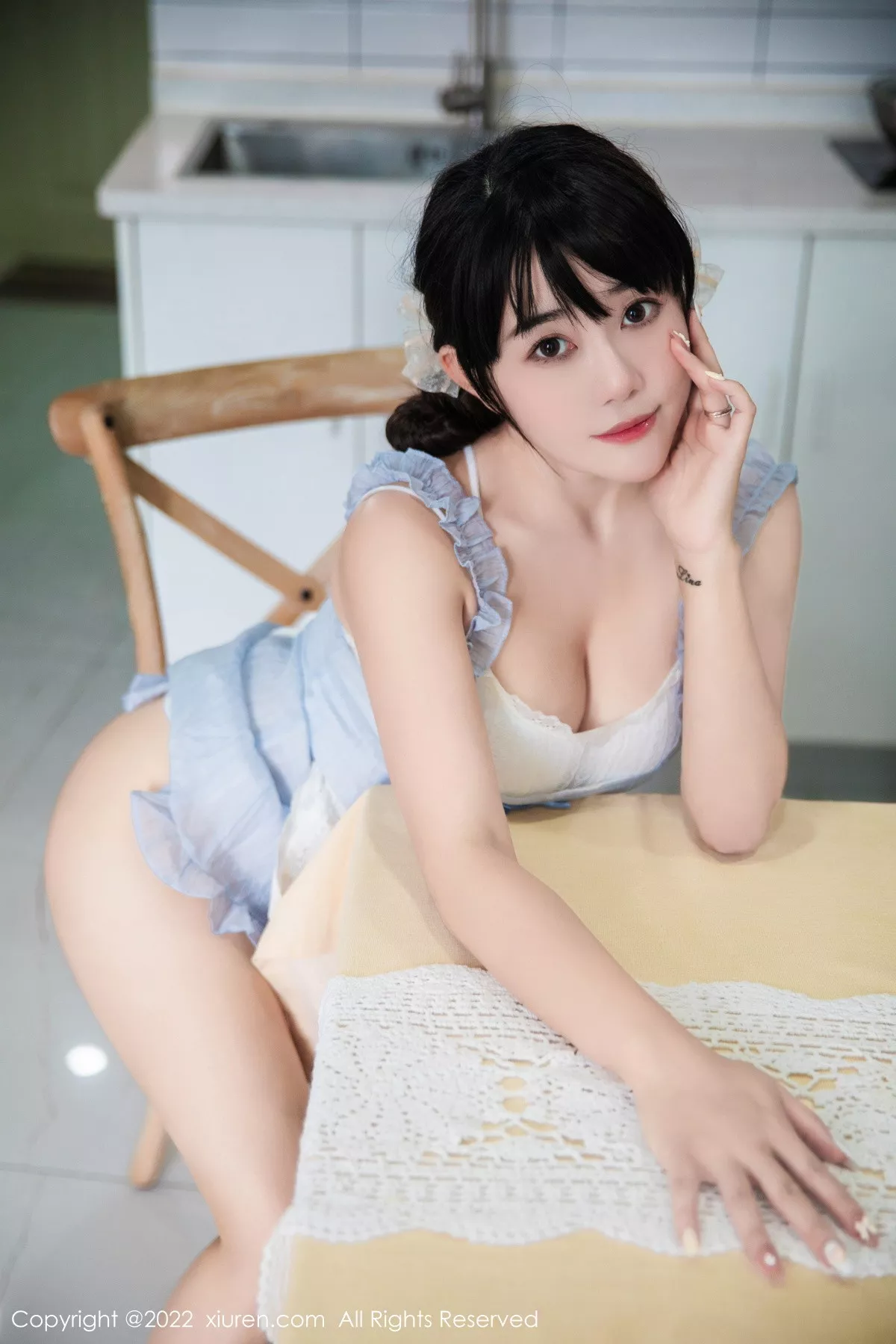 [XiuRen秀人网] 2022.11.10 No.5834 严利娅Yuliya 丰腴美臀 [68P] NO.1