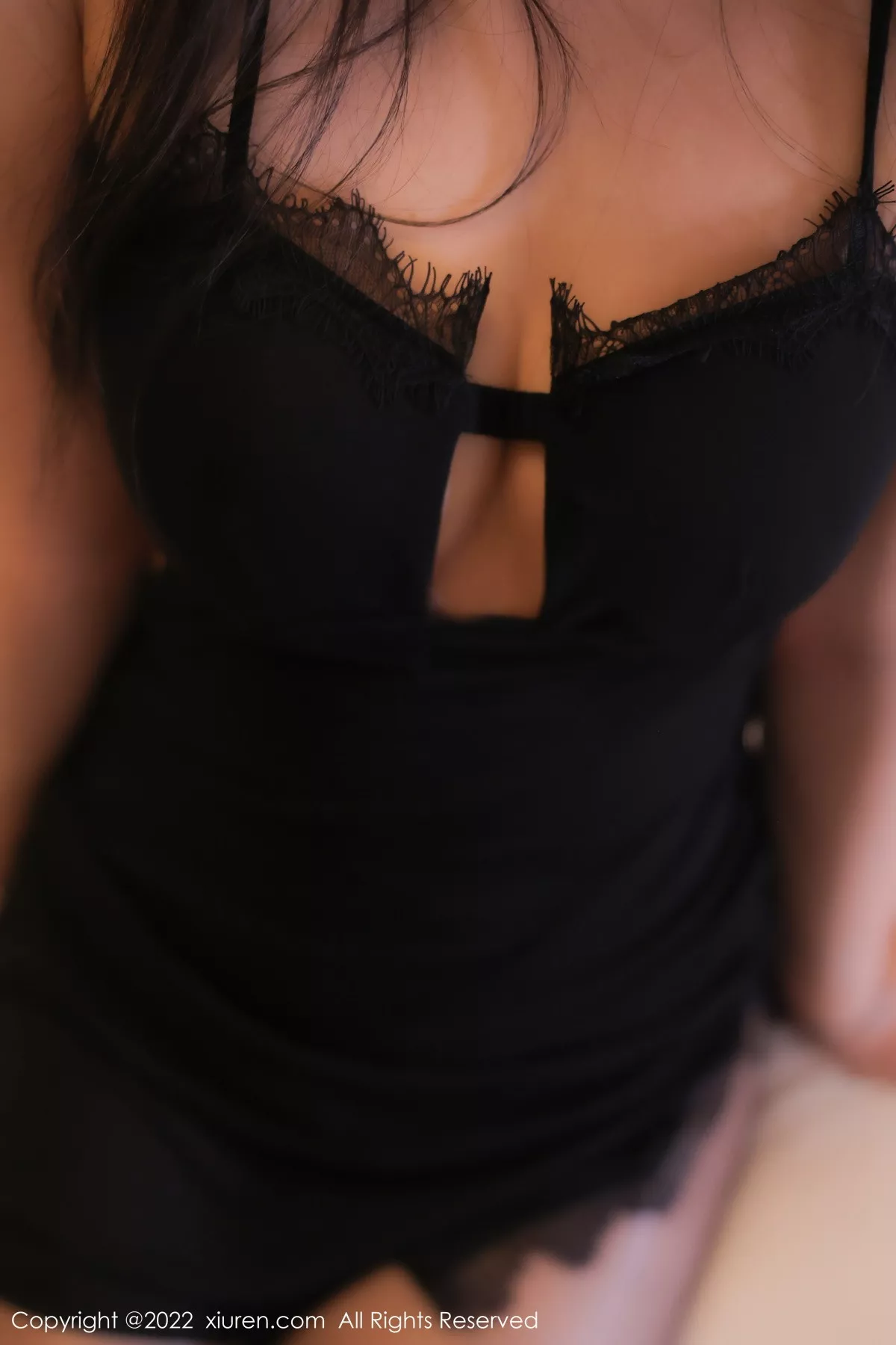 [XiuRen秀人网] 2022.11.10 No.5833 司柠 新人黑丝 [63P] NO.1