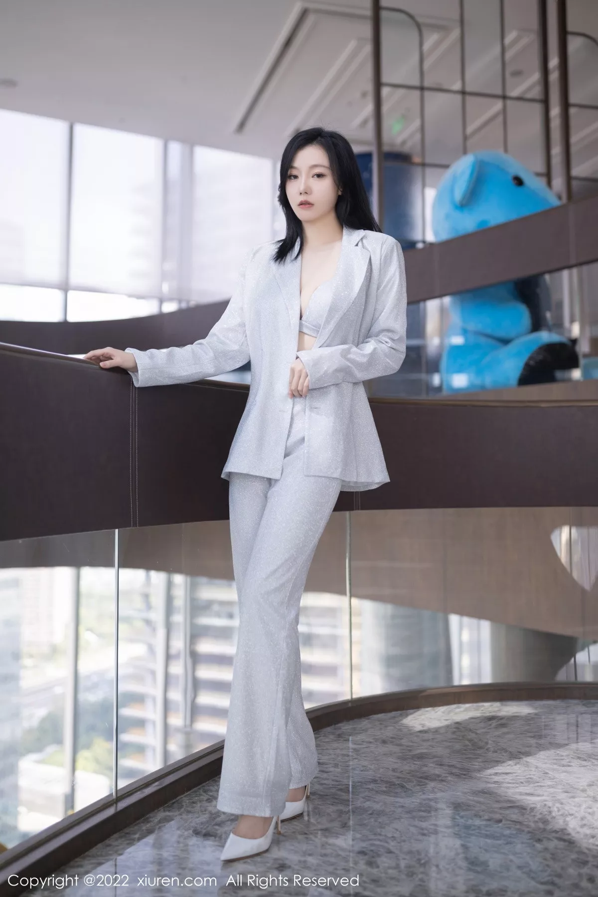 [XiuRen秀人网] 2022.11.15 No.5859 安然anran 曼妙身姿 [76P] NO.1