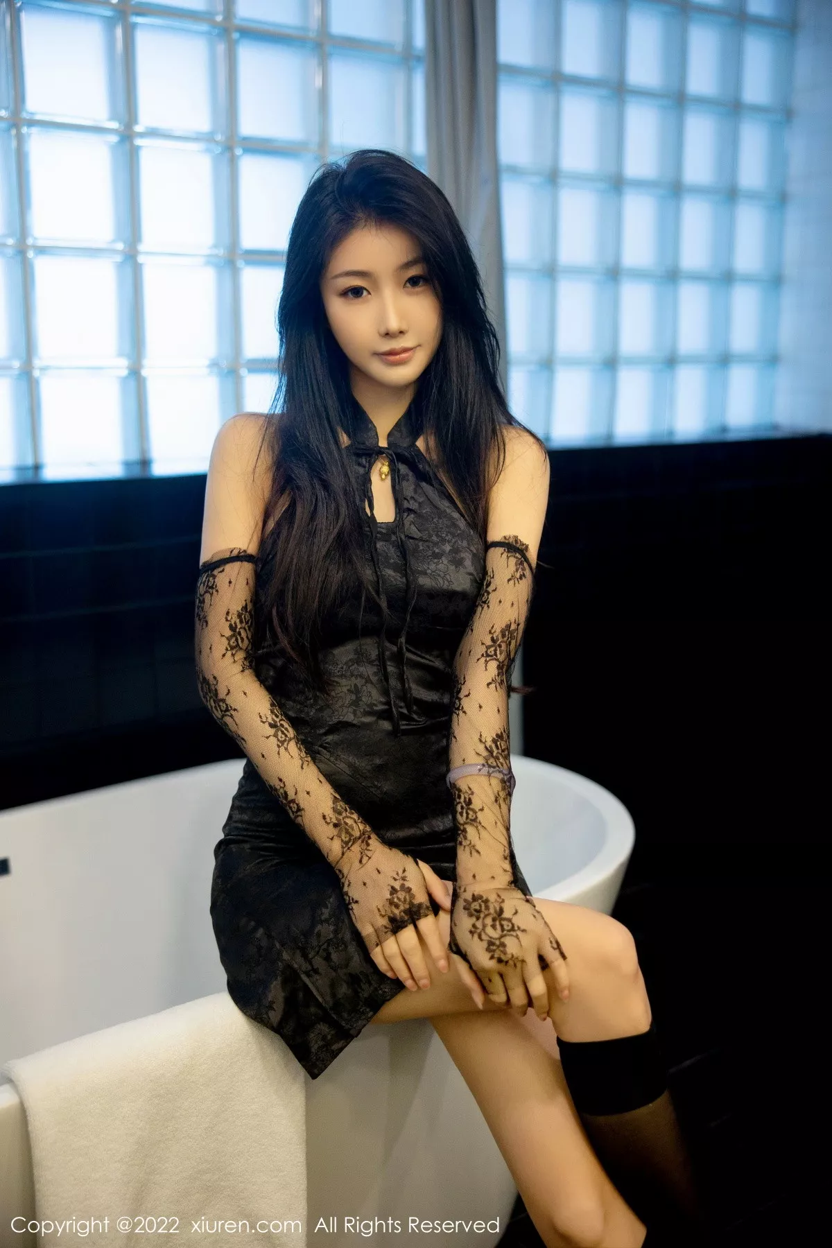 [XiuRen秀人网] 2022.11.16 No.5864 苏苏阿 情趣服美腿 [79P] NO.2