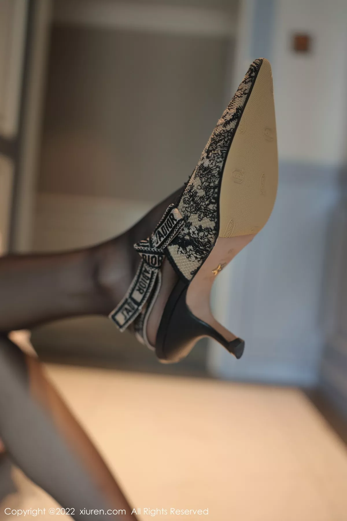 [XiuRen秀人网] 2022.11.16 No.5861 77qiqi 短裙黑丝 [79P] NO.11