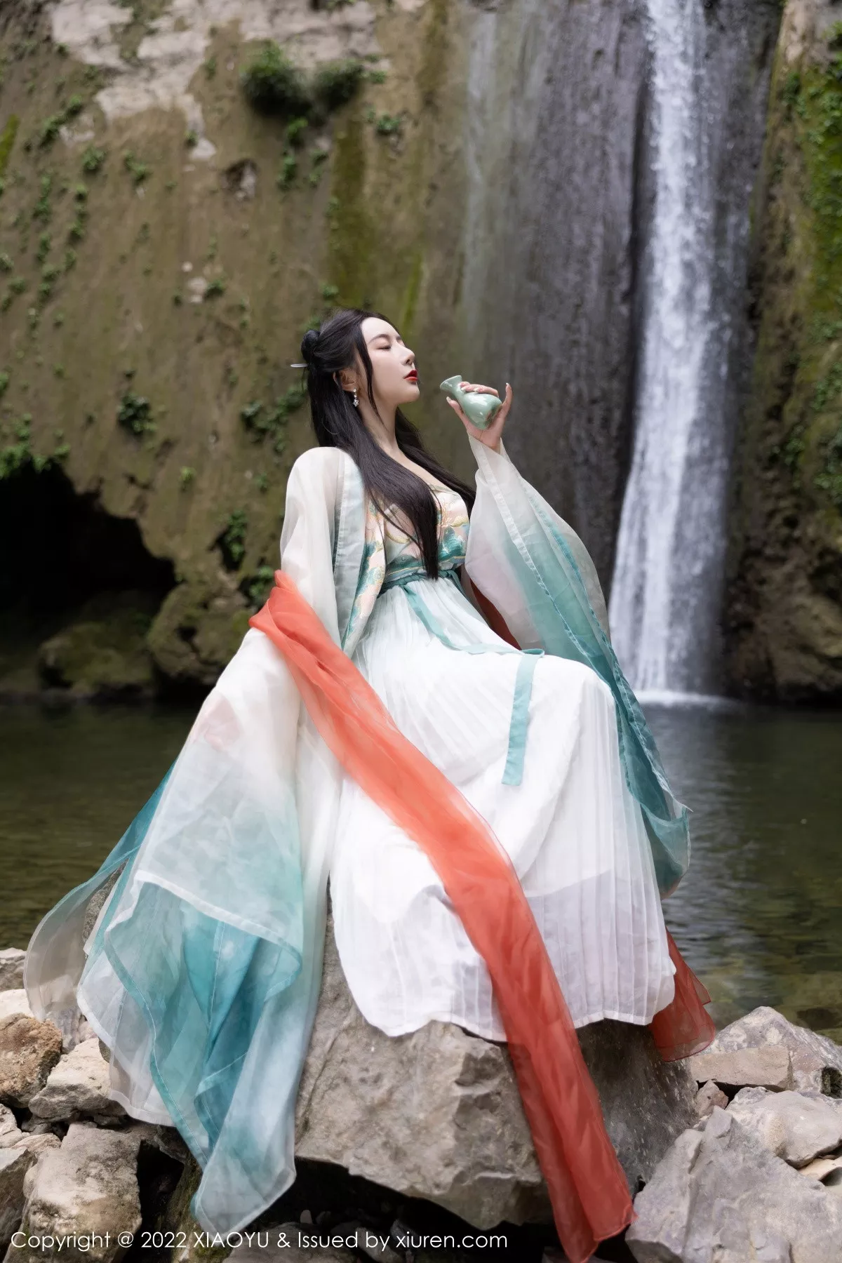 [XIAOYU语画界] 2022.10.25 VOL.889 王馨瑶yanni 杭州旅拍 [92P] NO.12