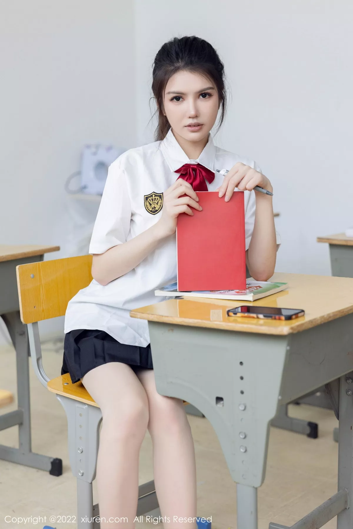 [XiuRen秀人网] 2022.10.26 No.5762 媛媛酱belle 丝袜白T [71P] NO.1