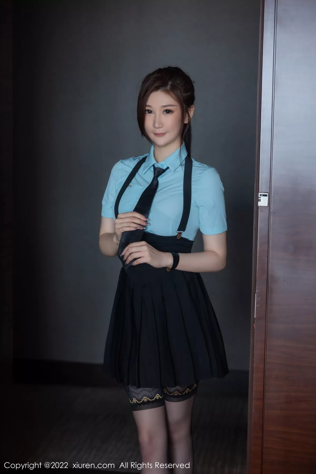 [XiuRen秀人网] 2022.10.28 No.5773 顾乔楠Cora 短裙美臀 [87P] NO.1