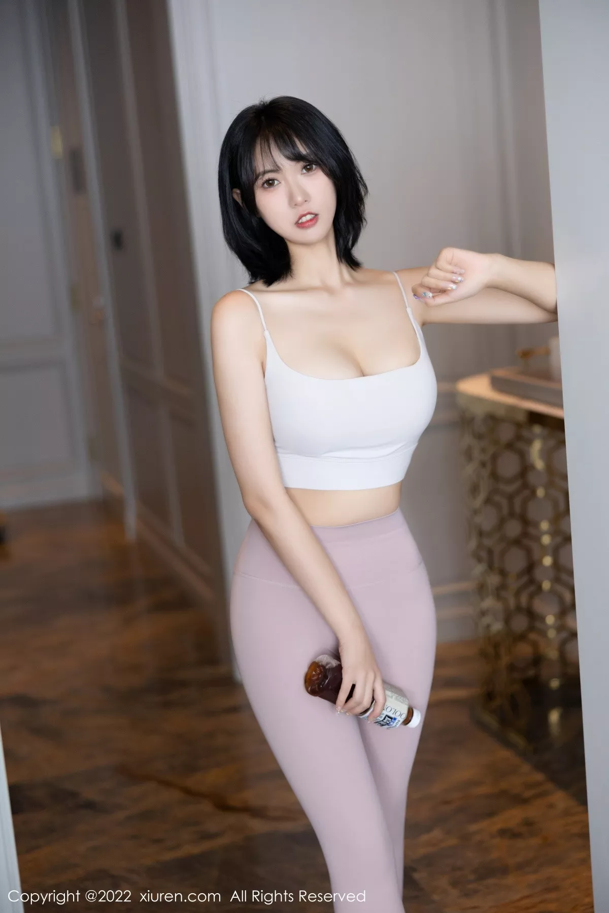 [XiuRen秀人网] 2022.11.21 No.5885 林子遥 瑜伽服美腿 [88P] NO.1