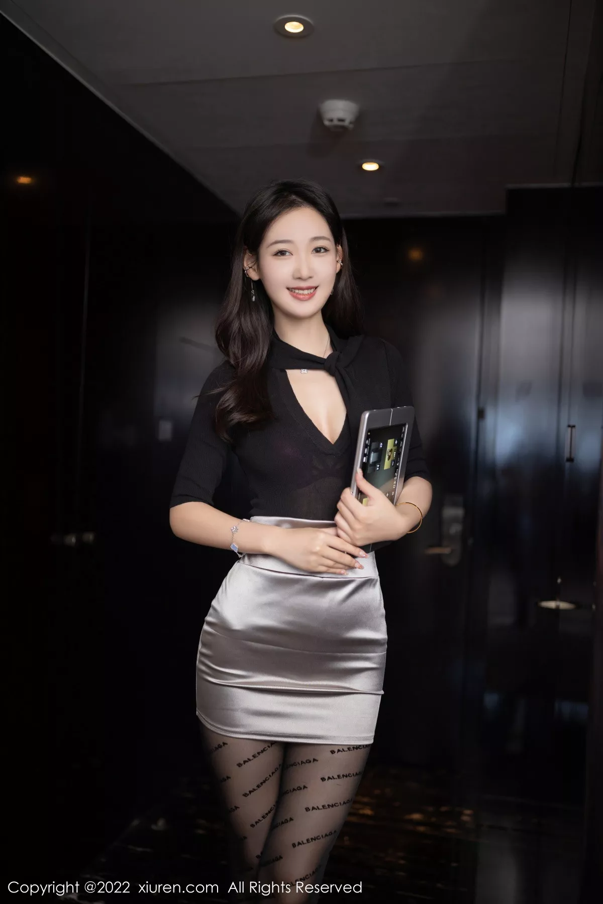 [XiuRen秀人网] 2022.11.21 No.5887 唐安琪 黑丝短裙 [78P] NO.1