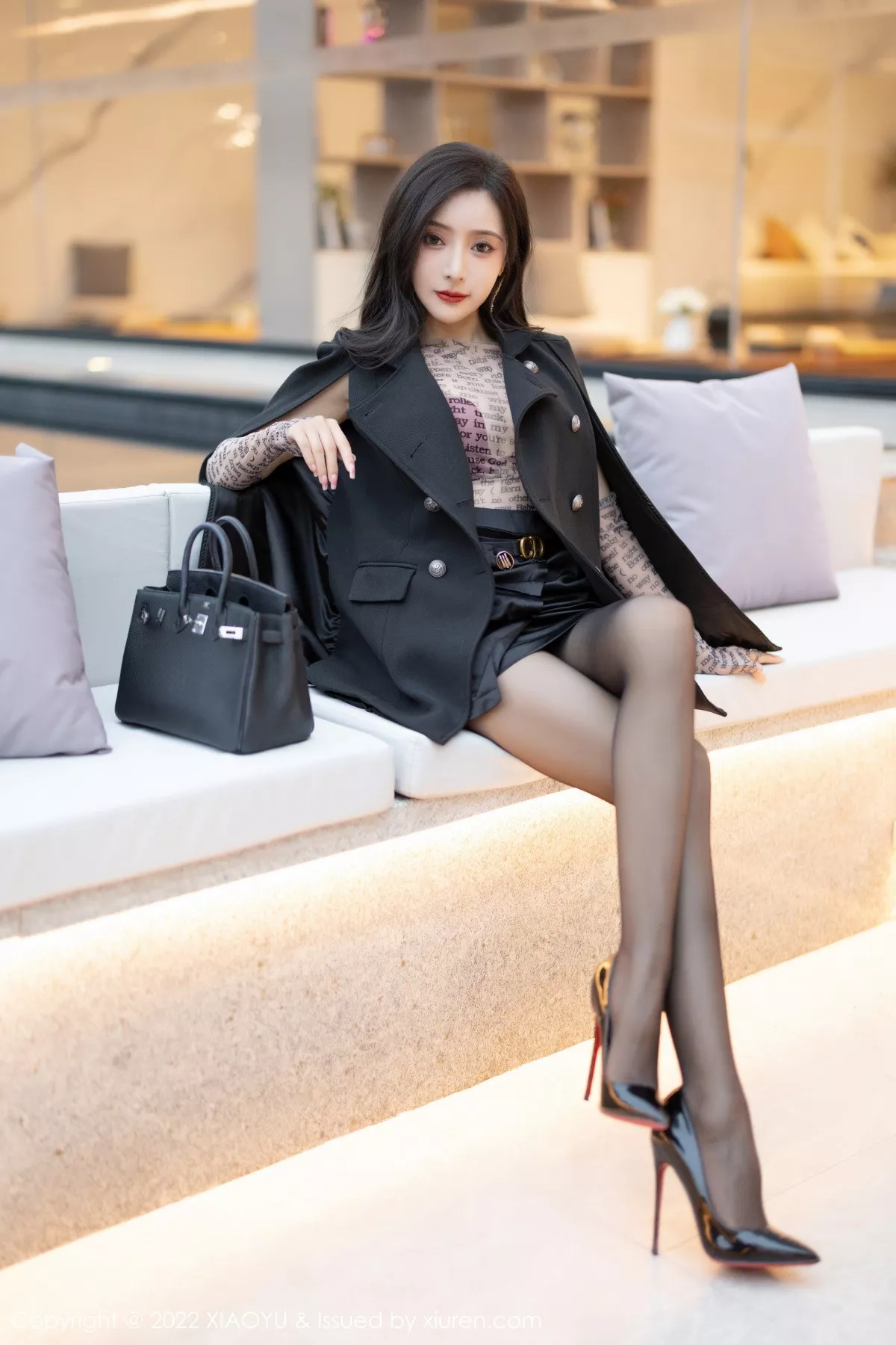 [XIAOYU语画界] 2022.12.01 VOL.916 王馨瑶yanni 黑丝美腿 [93P] NO.1