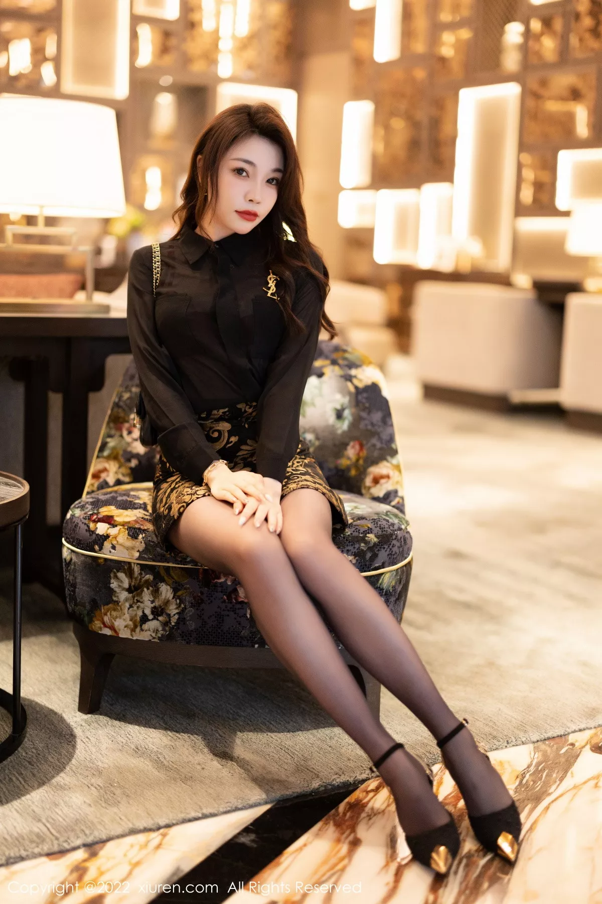 [XiuRen秀人网] 2022.12.05 No.5953 徐莉芝Booty 黑丝美腿 [83P] NO.2