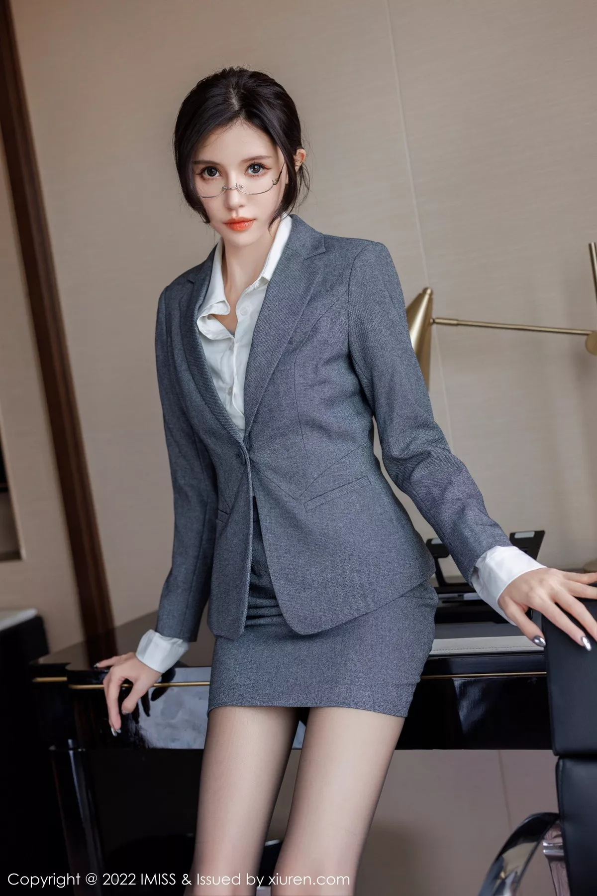 [IMISS爱蜜社] 2022.12.06 VOL.708 泥鳅鳅 制服黑丝 [55P] NO.5