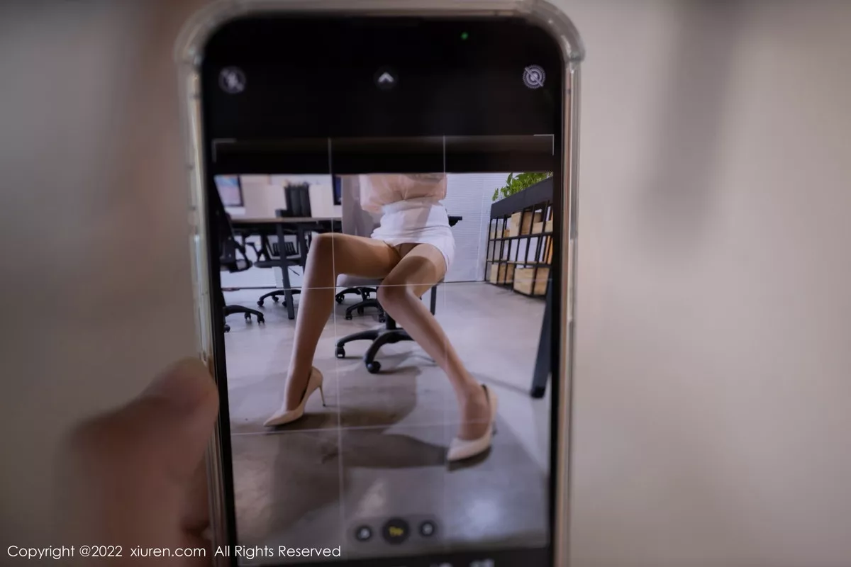 [XiuRen秀人网] 2022.12.06 No.5960 安然anran 短裙美腿 [82P] NO.7