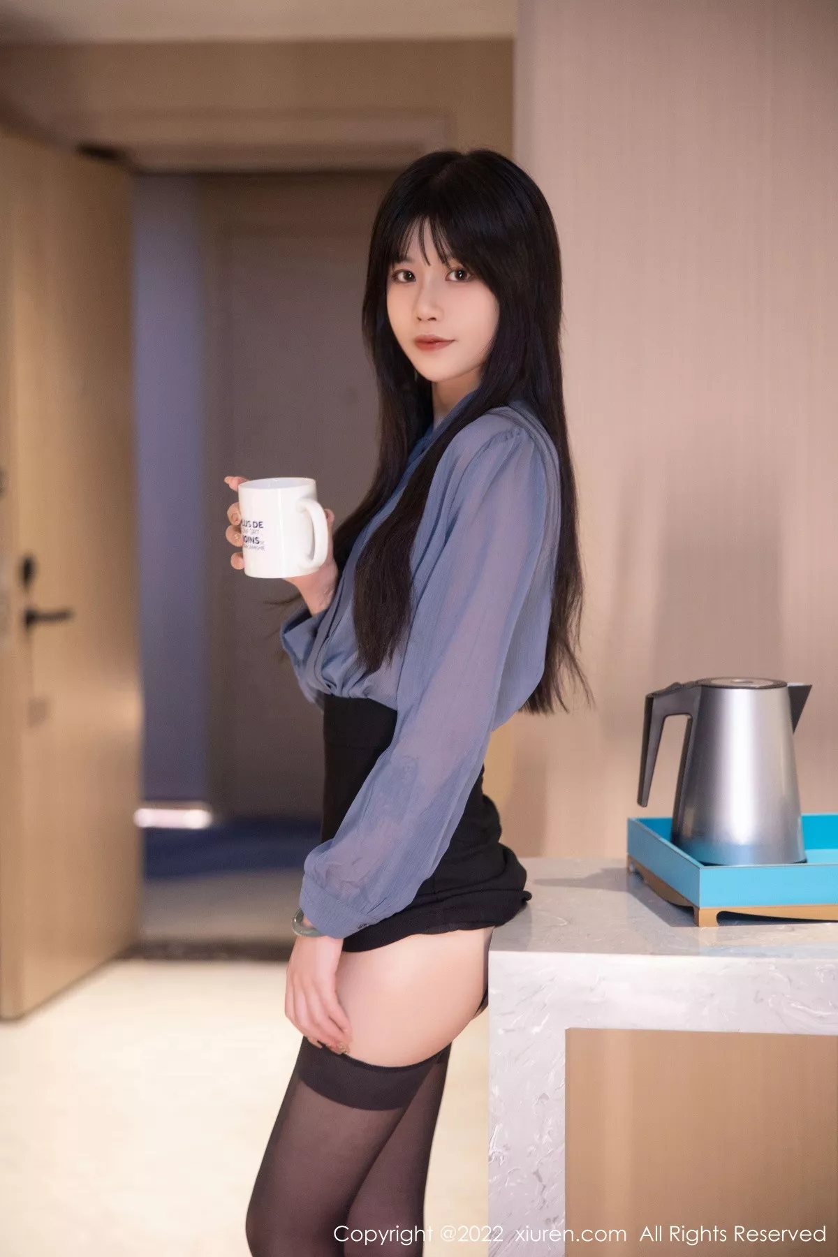 [XiuRen秀人网] 2022.12.07 No.5964 77qiqi 短裙美腿 [88P] NO.10