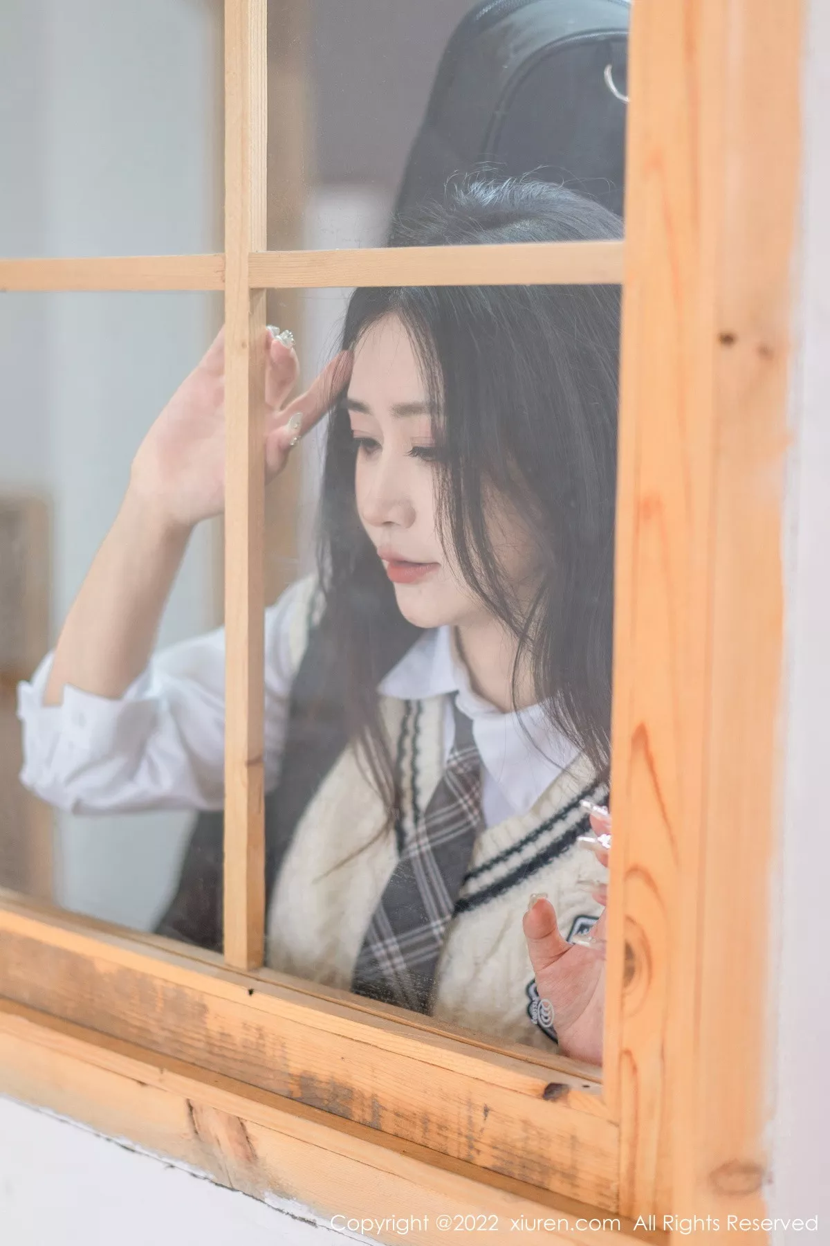 [XiuRen秀人网] 2022.12.08 No.5970 laura阿姣 短裙美腿 [99P] NO.4