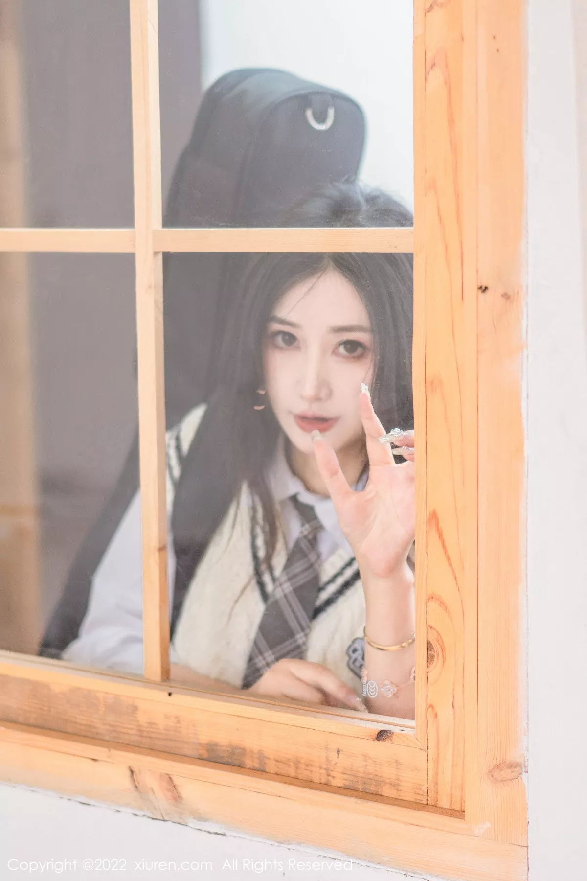 [XiuRen秀人网] 2022.12.08 No.5970 laura阿姣 短裙美腿 [99P] NO.6