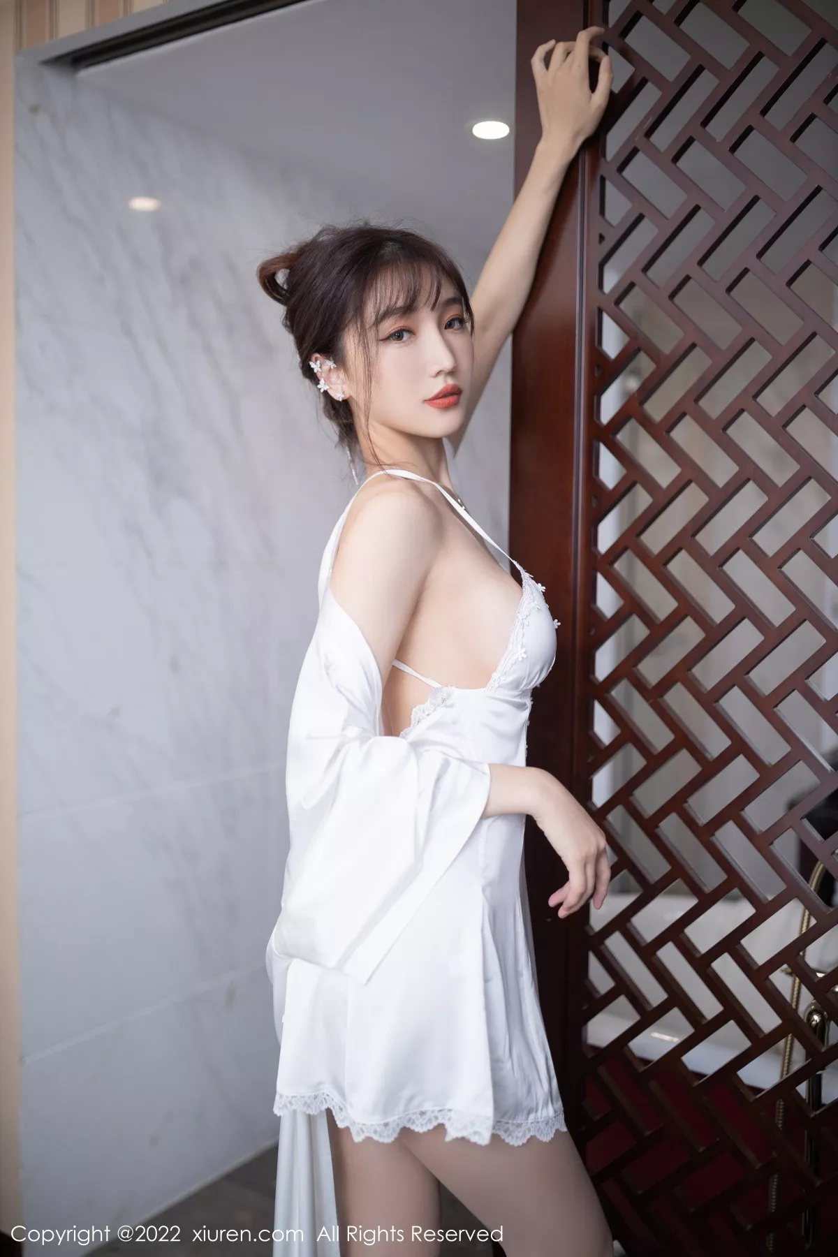 [XiuRen秀人网] 2022.12.08 No.5973 陆萱萱 丝袜美腿 [82P] NO.12