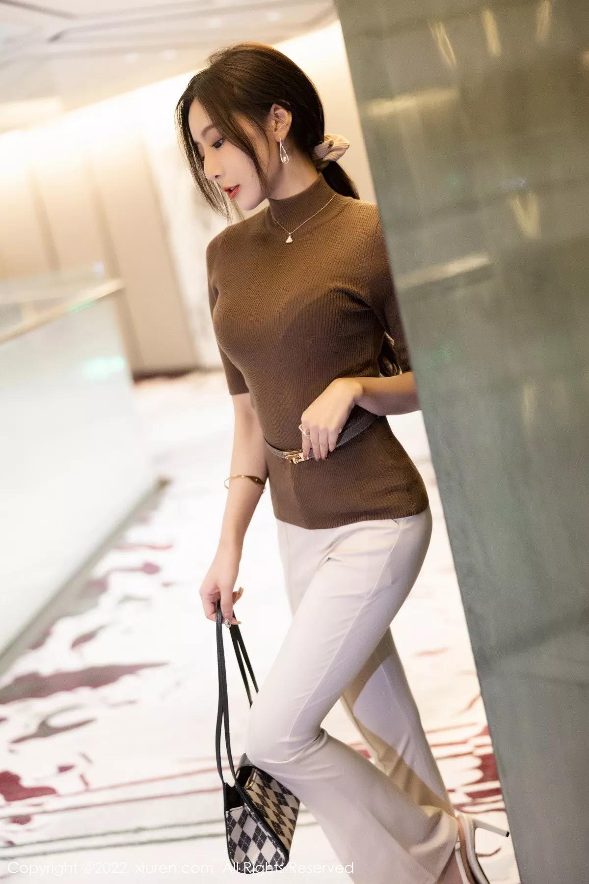 [XiuRen秀人网] 2022.12.09 No.5978 王馨瑶yanni 时尚美腿 [81P] NO.8