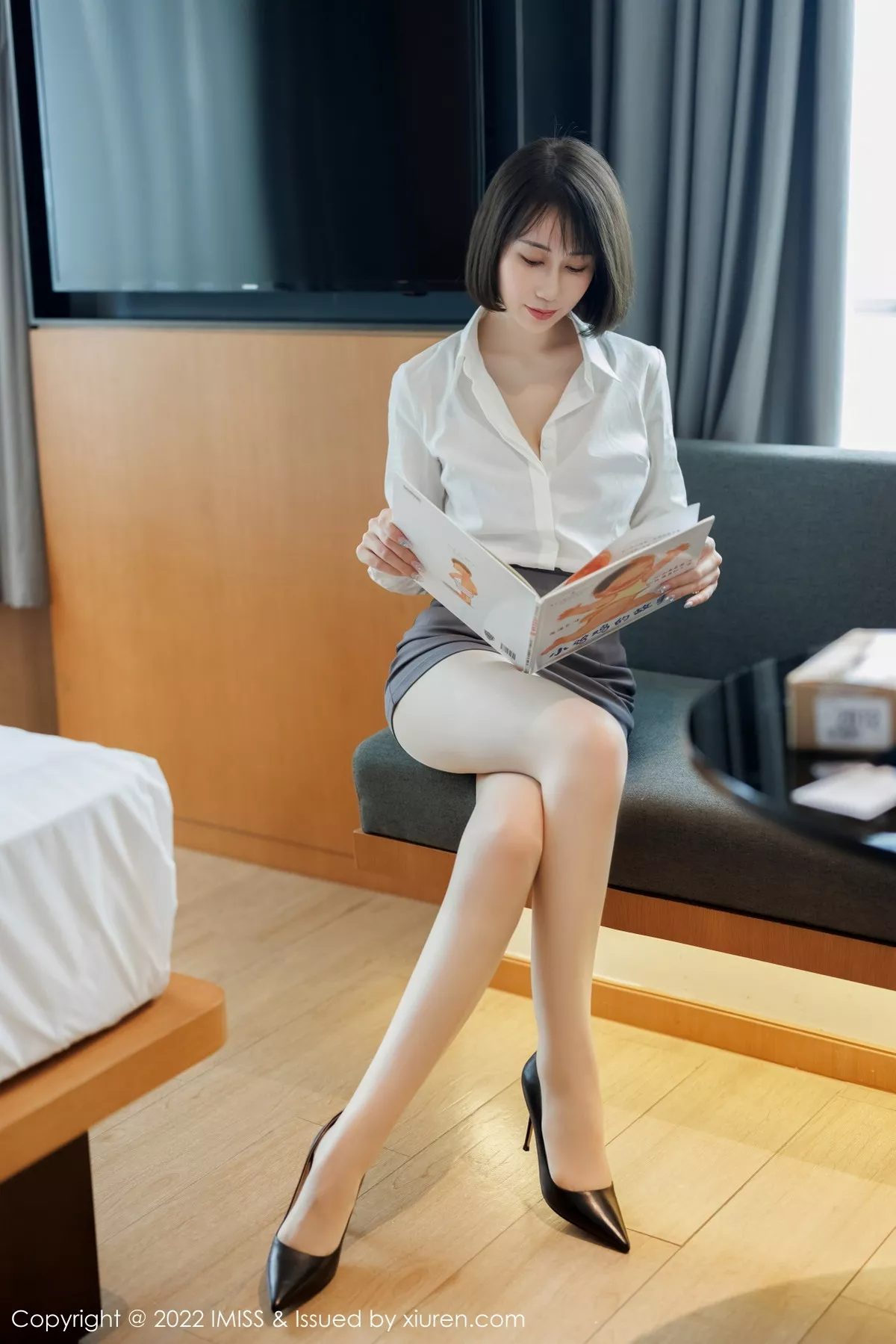 [IMISS爱蜜社] 2022.12.12 VOL.709 瑞妤 制服短裙 [68P] NO.1