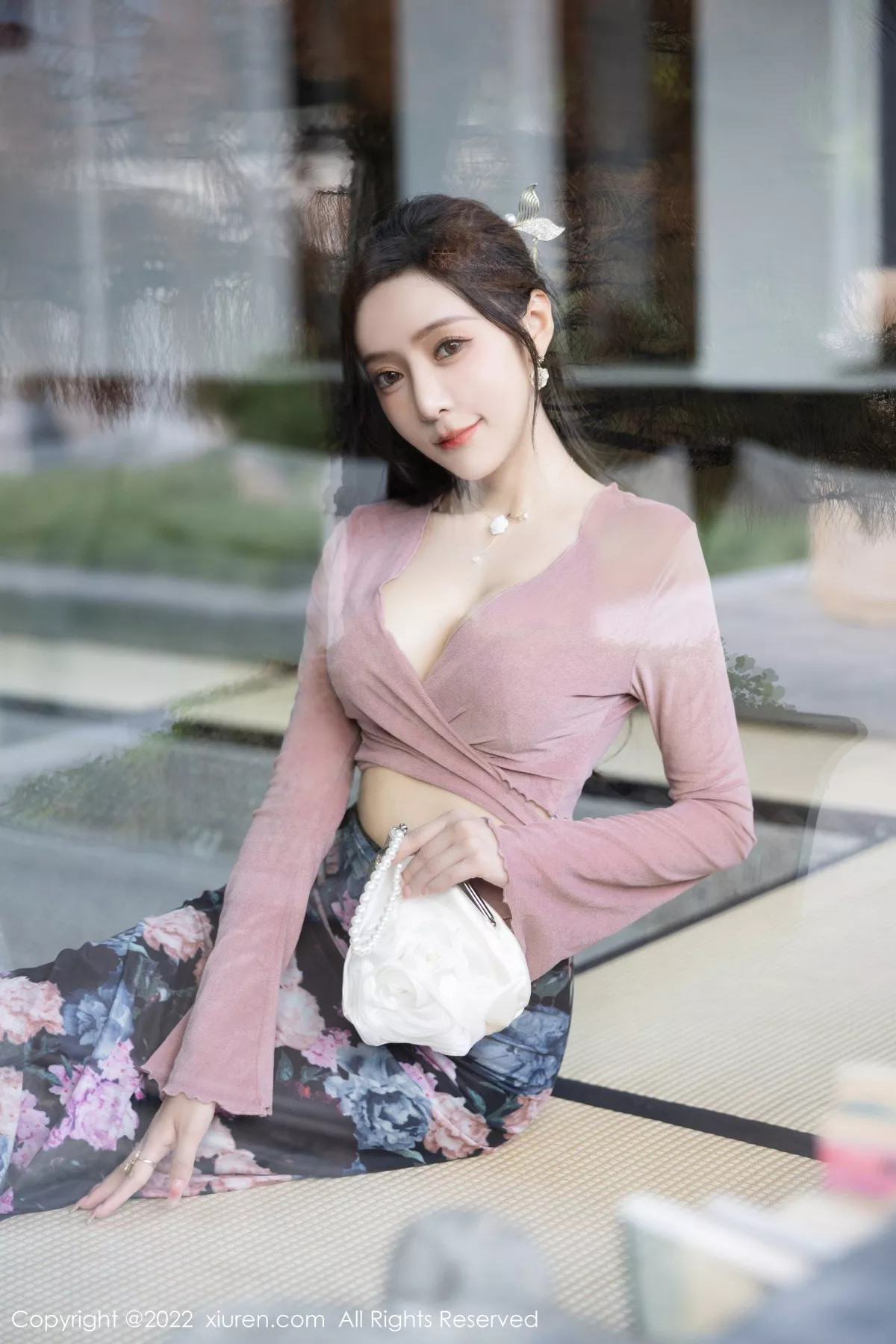 [XiuRen秀人网] 2022.12.12 No.5985 王馨瑶yanni 美腿长裙 [82P] NO.9