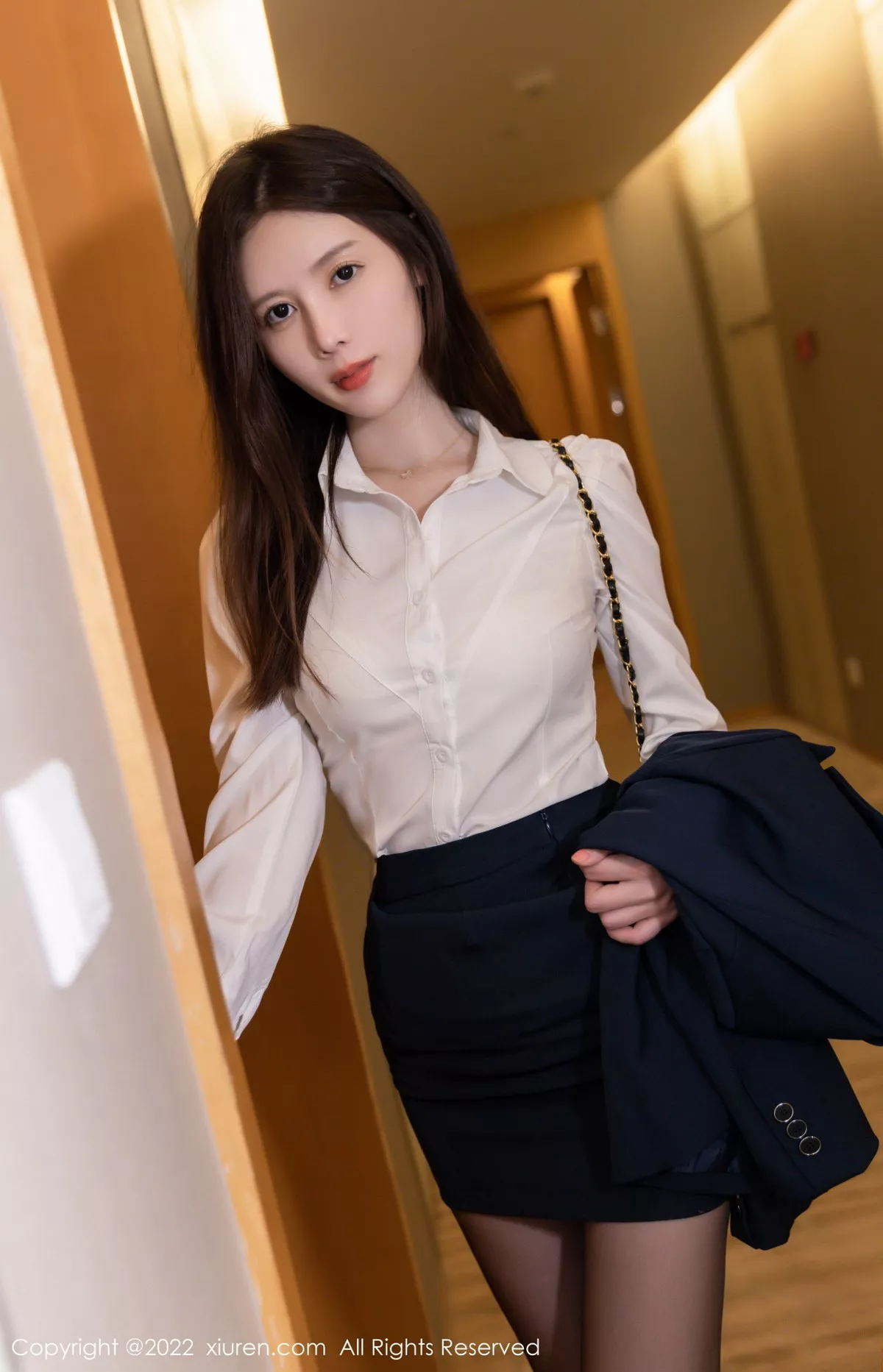 [XiuRen秀人网] 2022.12.14 No.5993 吴雪瑶 美腿黑丝 [60P] NO.8