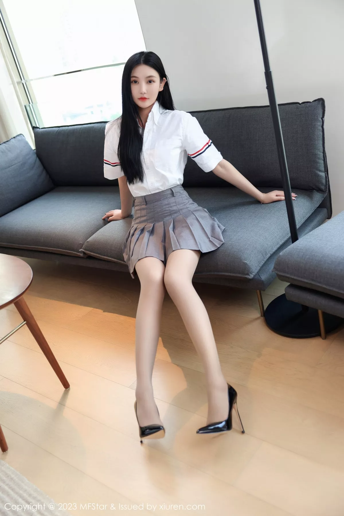 [MFStar模范学院] 2023.01.05 VOL.578 Ai西西里 短裙美腿 [62P] NO.6