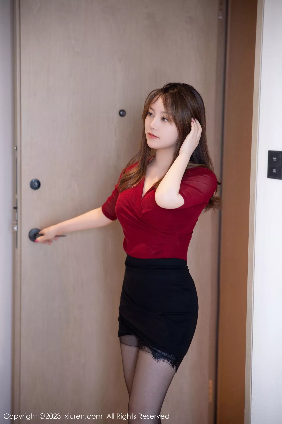 [XiuRen秀人网] 2023.01.06 No.6096 豆瓣酱 黑丝美臀 [96P] NO.12